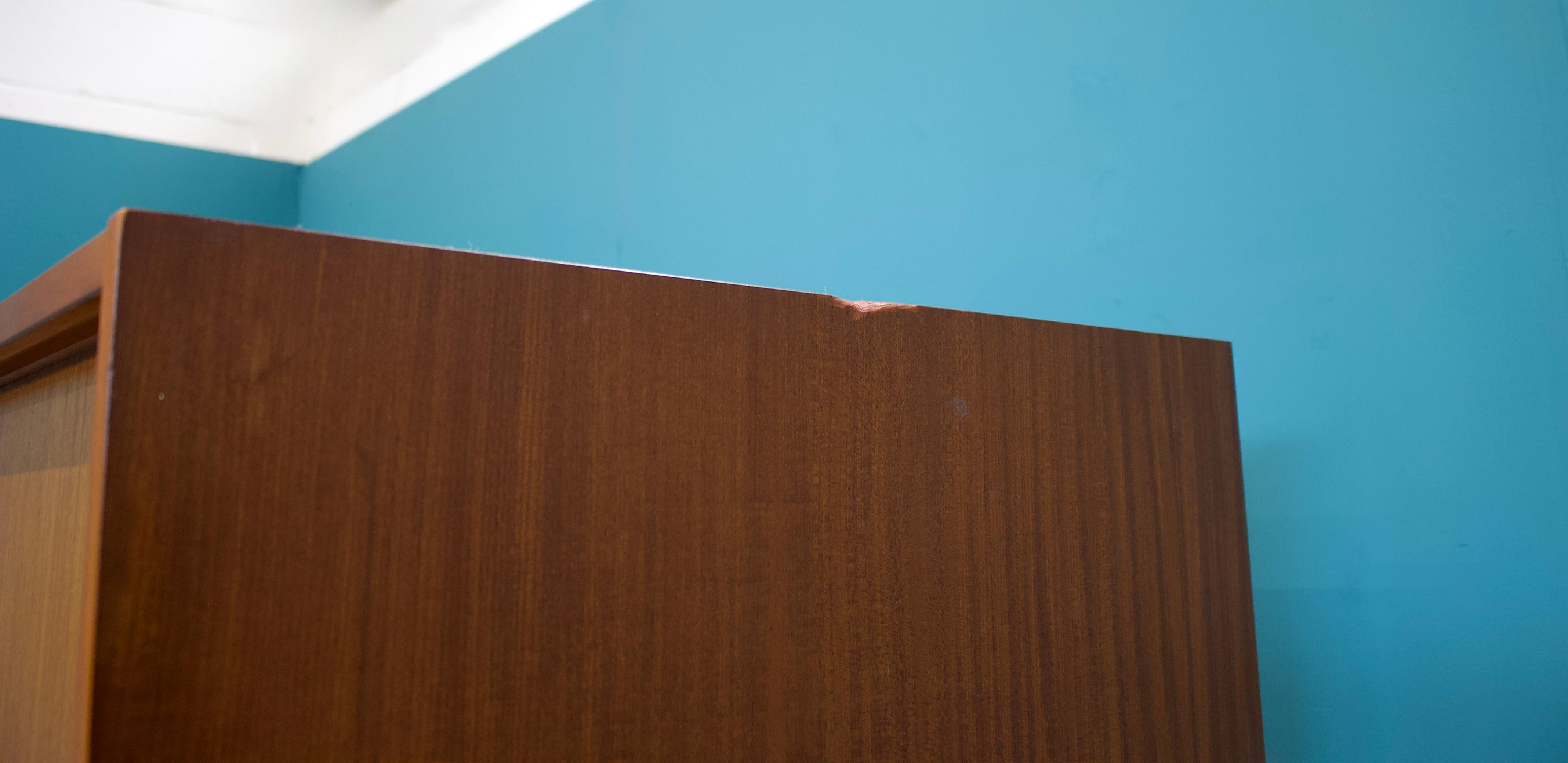 Mid Century Teak Double Sliding Door Wardrobe from Austinsuite, 1960s 4