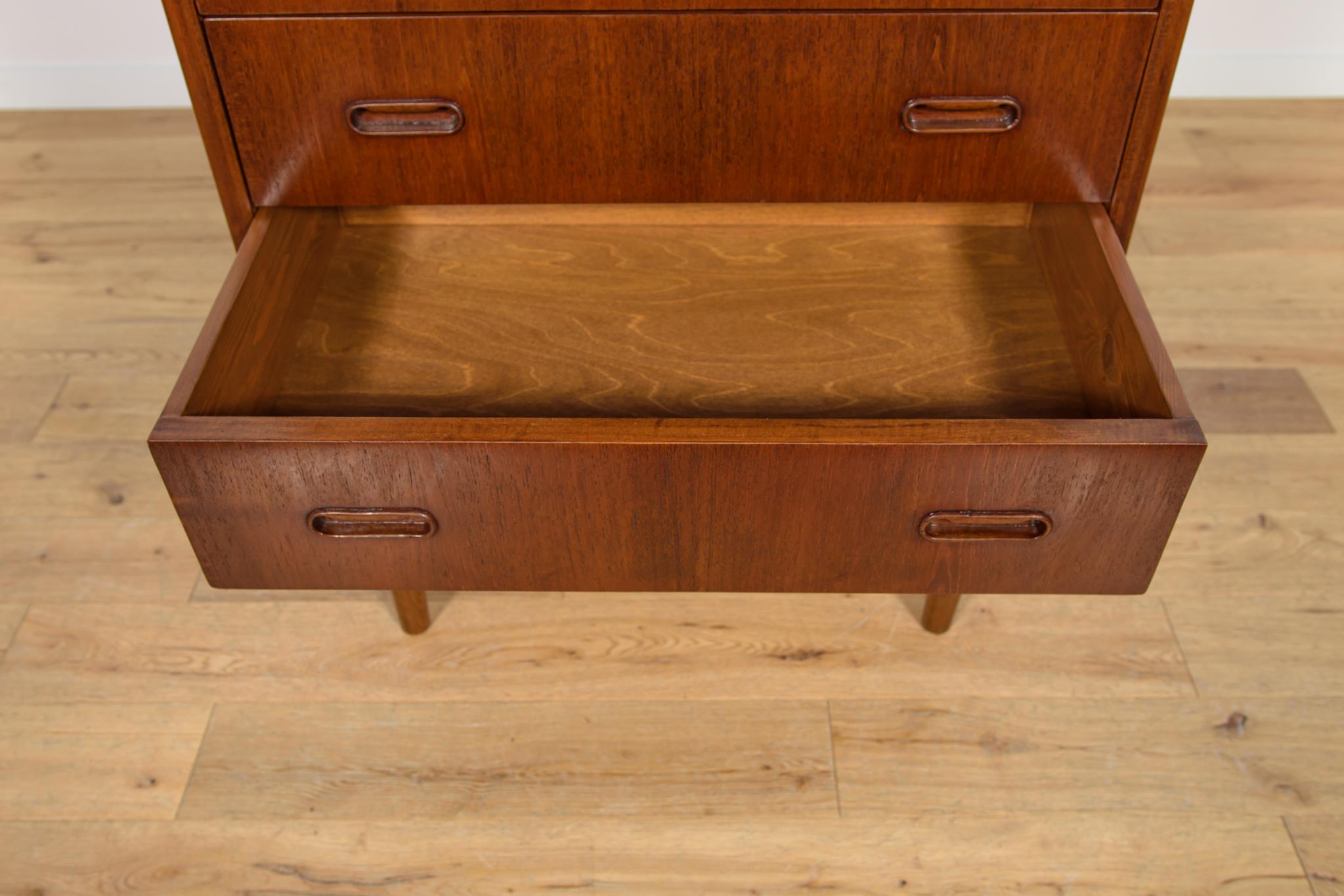 Mid-Century Teak Dresser, Denmark, 1960s For Sale 1