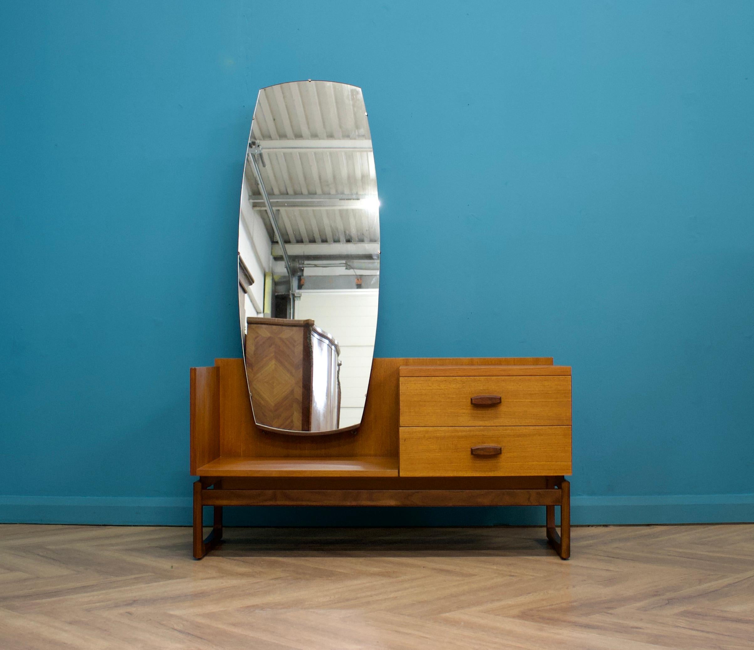 Mid-Century Modern Mid Century Teak Dressing Chest or Table, 1960s