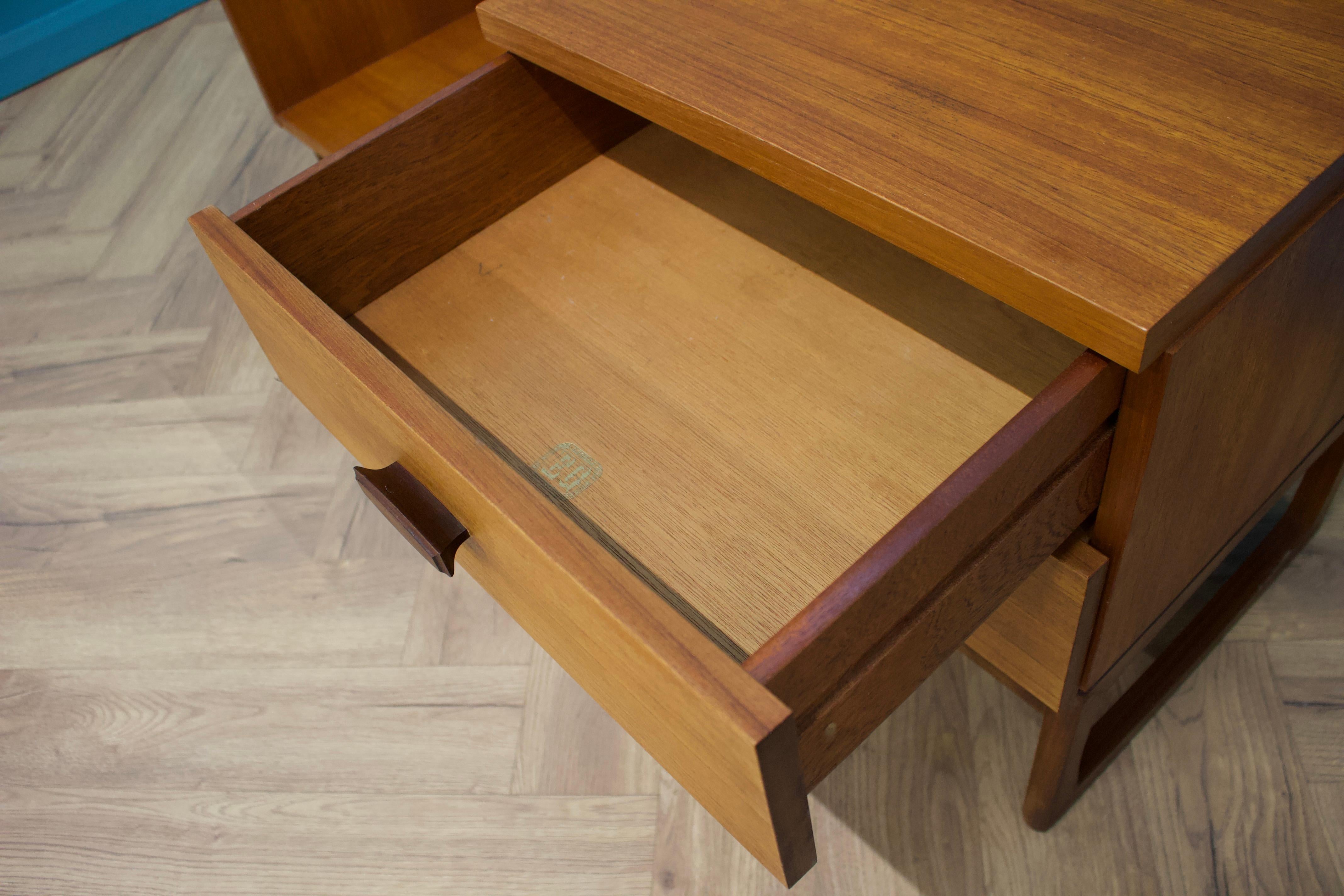 Mid Century Teak Dressing Chest or Table, 1960s In Good Condition In South Shields, GB