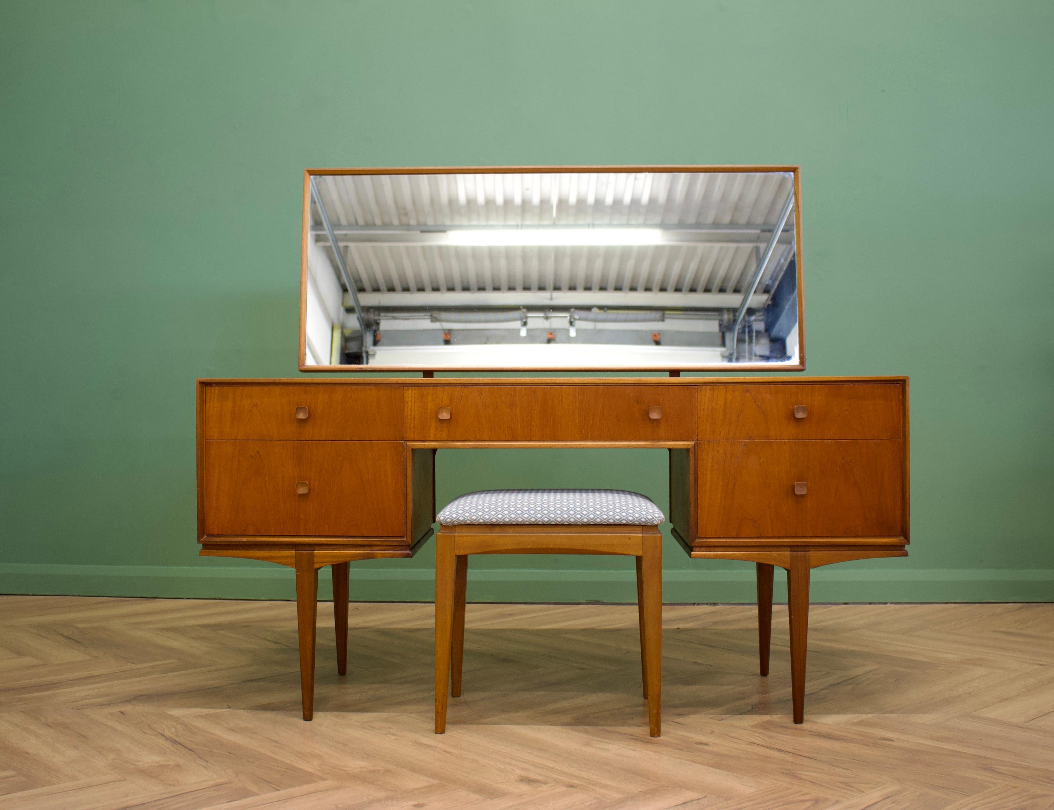 British Mid-Century Teak Dressing Table and Stool from McIntosh, 1960s