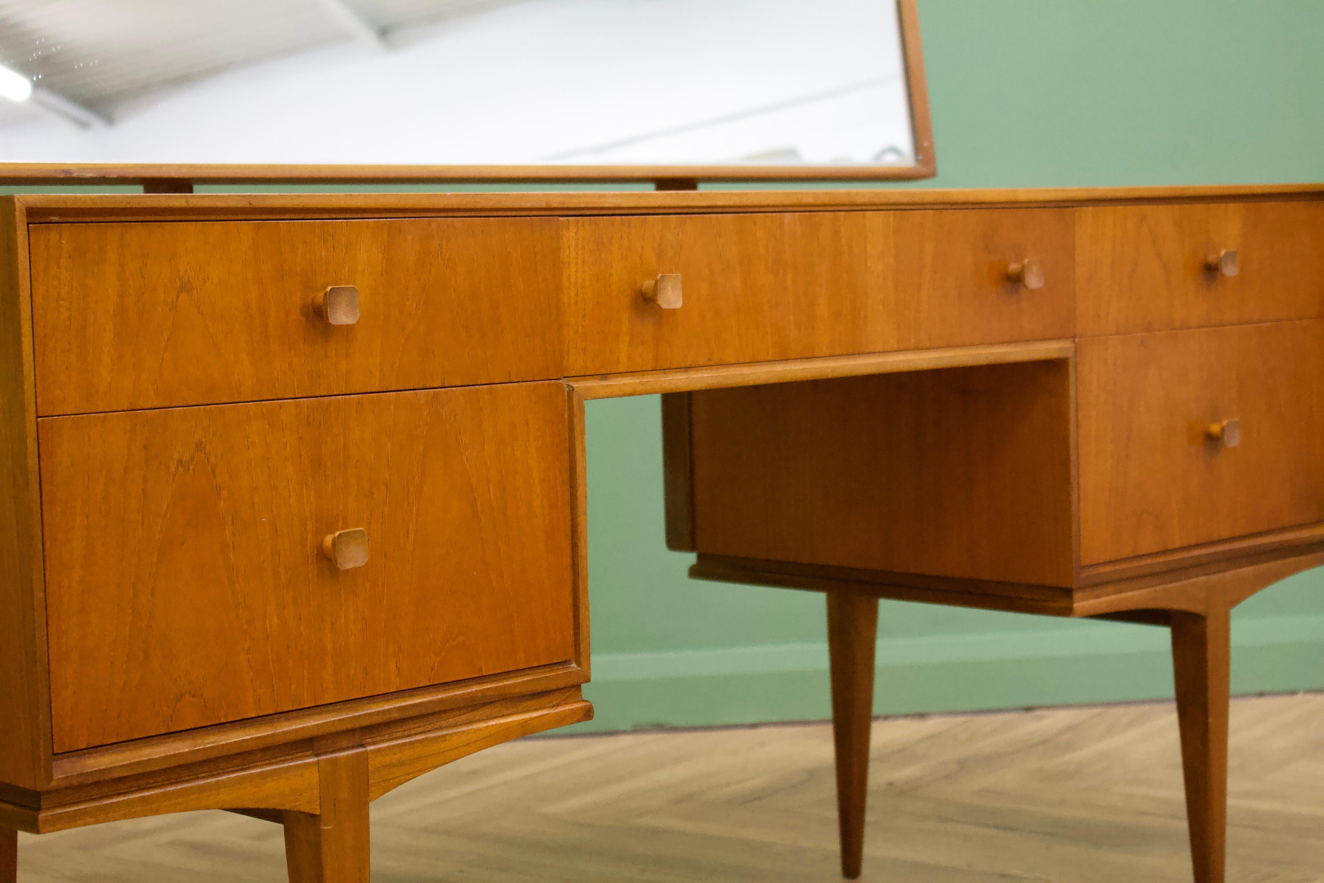 Mid-Century Teak Dressing Table and Stool from McIntosh, 1960s 1