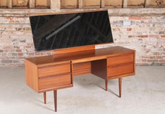 Mid Century Teak Dressing Table by Austinsuite, England, circa 1960s