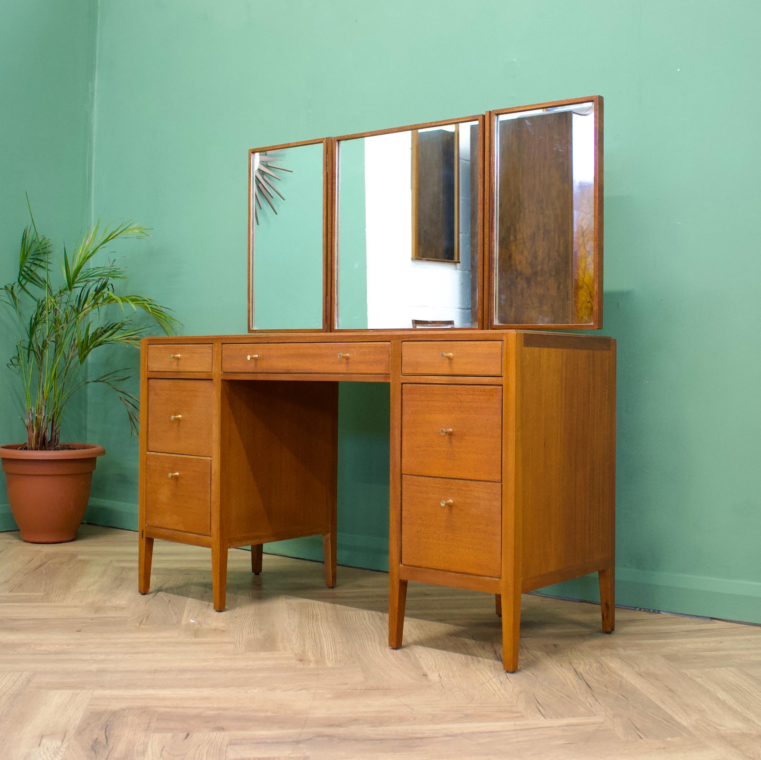 British Midcentury Teak Dressing Table by Heals from Loughborough, 1960s