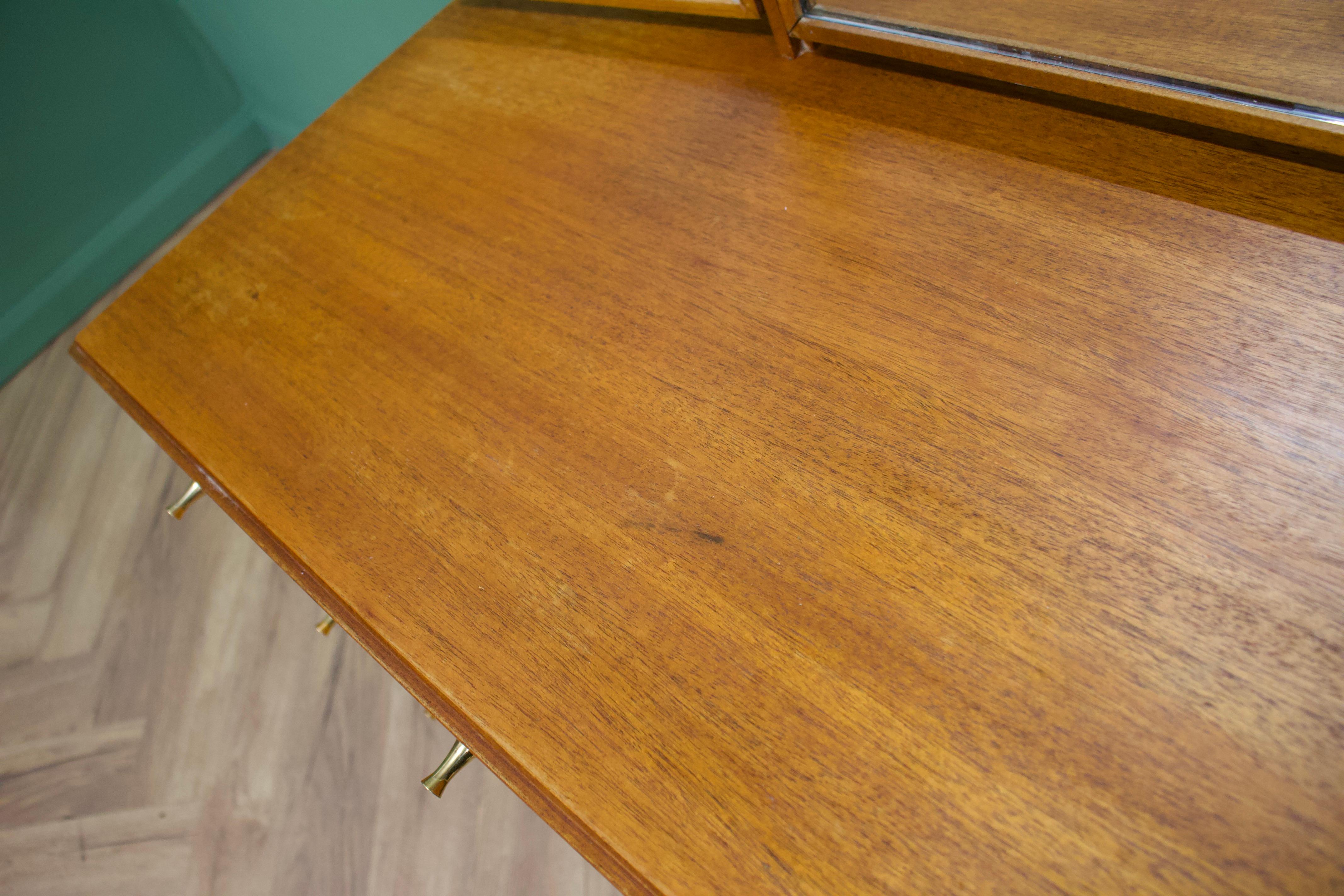 Mid Century Teak Dressing Table by Heals from Loughborough, 1960s In Good Condition In South Shields, GB