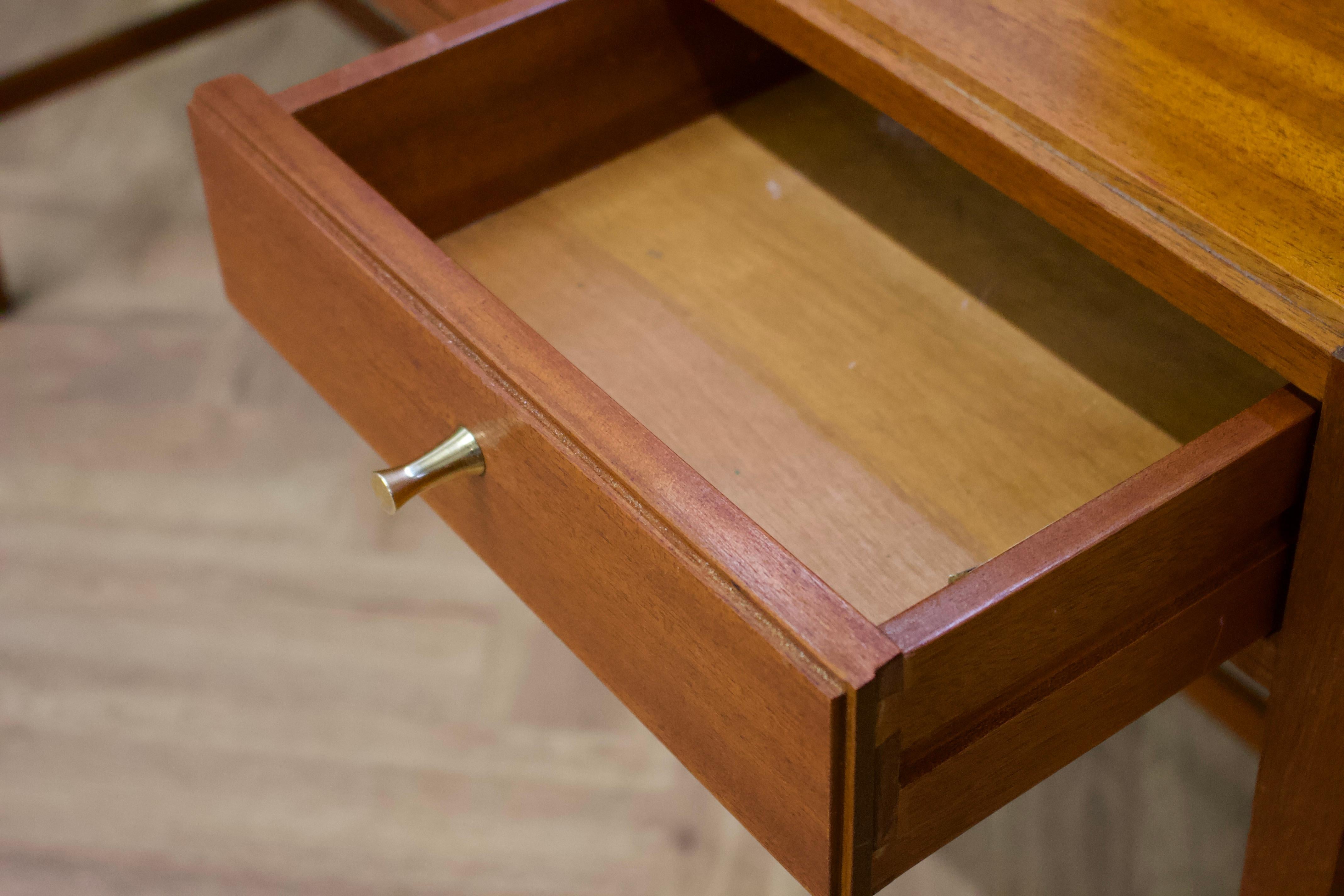 Midcentury Teak Dressing Table by Heals from Loughborough, 1960s 1