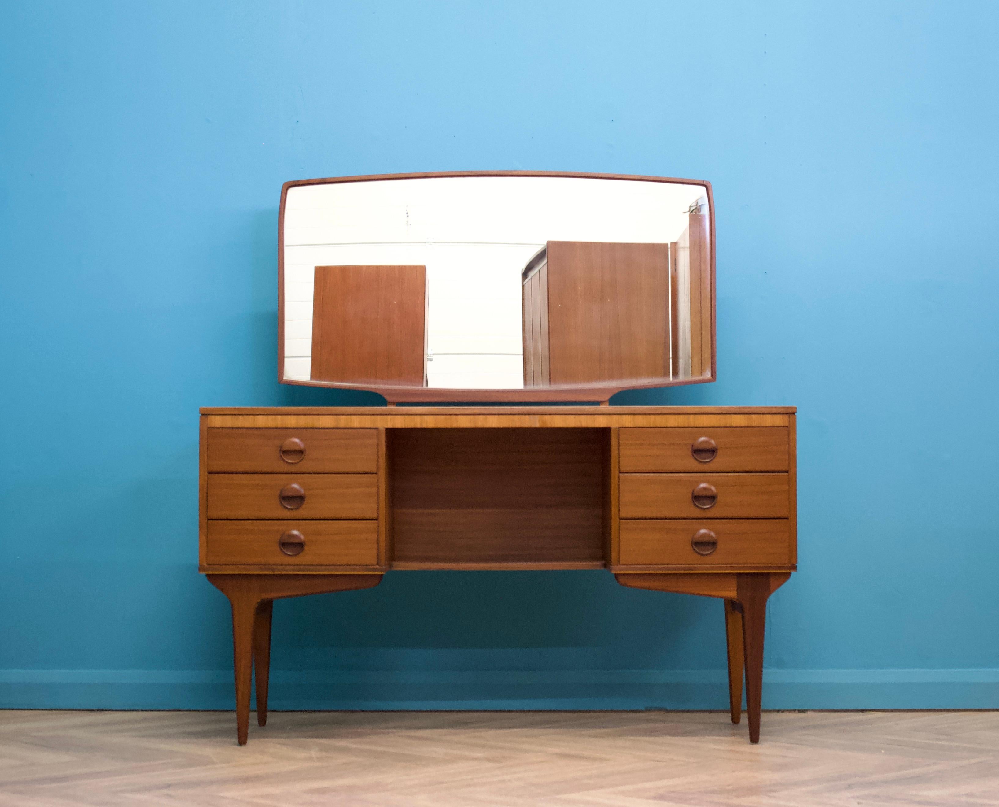 Mid-Century Modern Mid-Century Teak Dressing Table from Butilux, 1960s