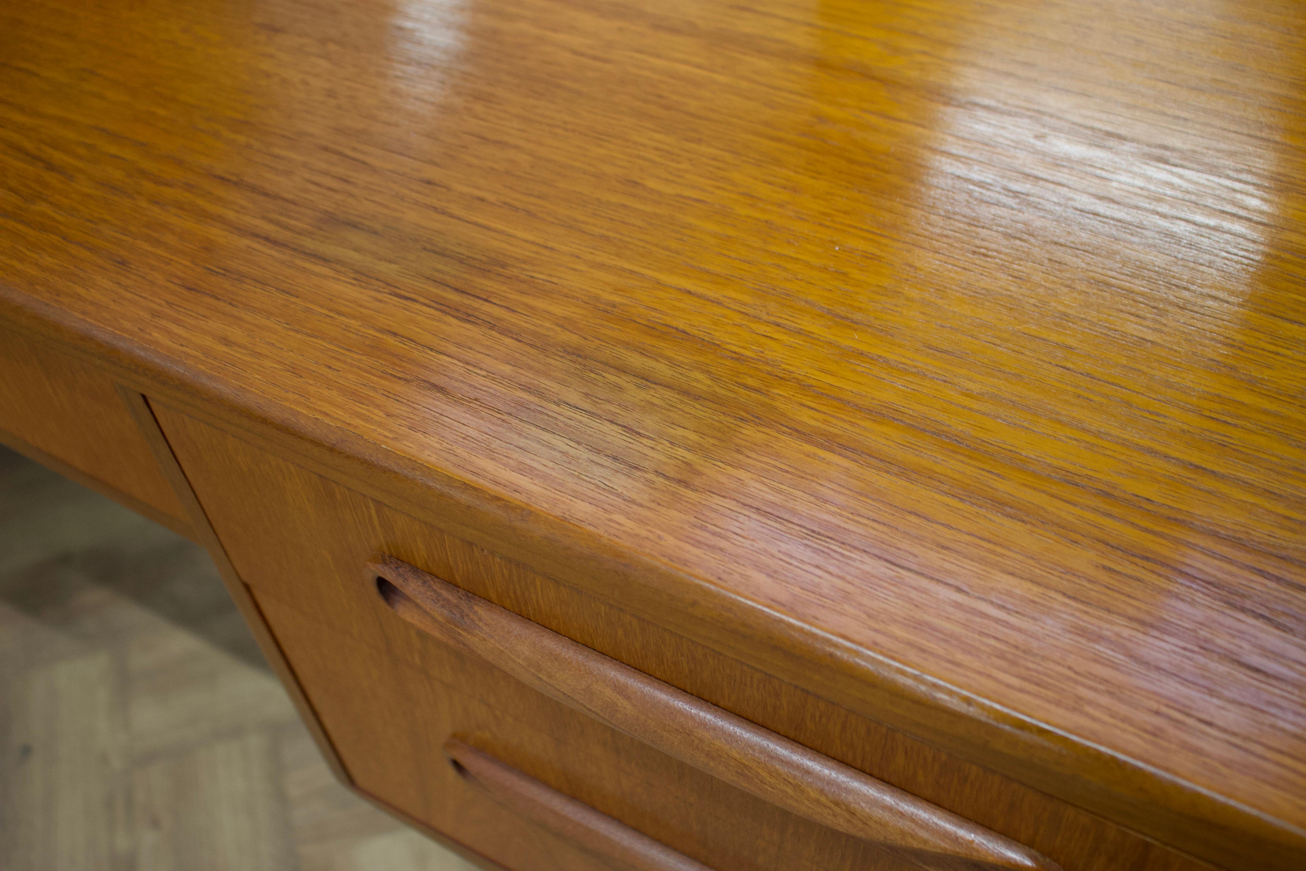 Mid-Century Teak Dressing Table from G Plan, 1960s 2