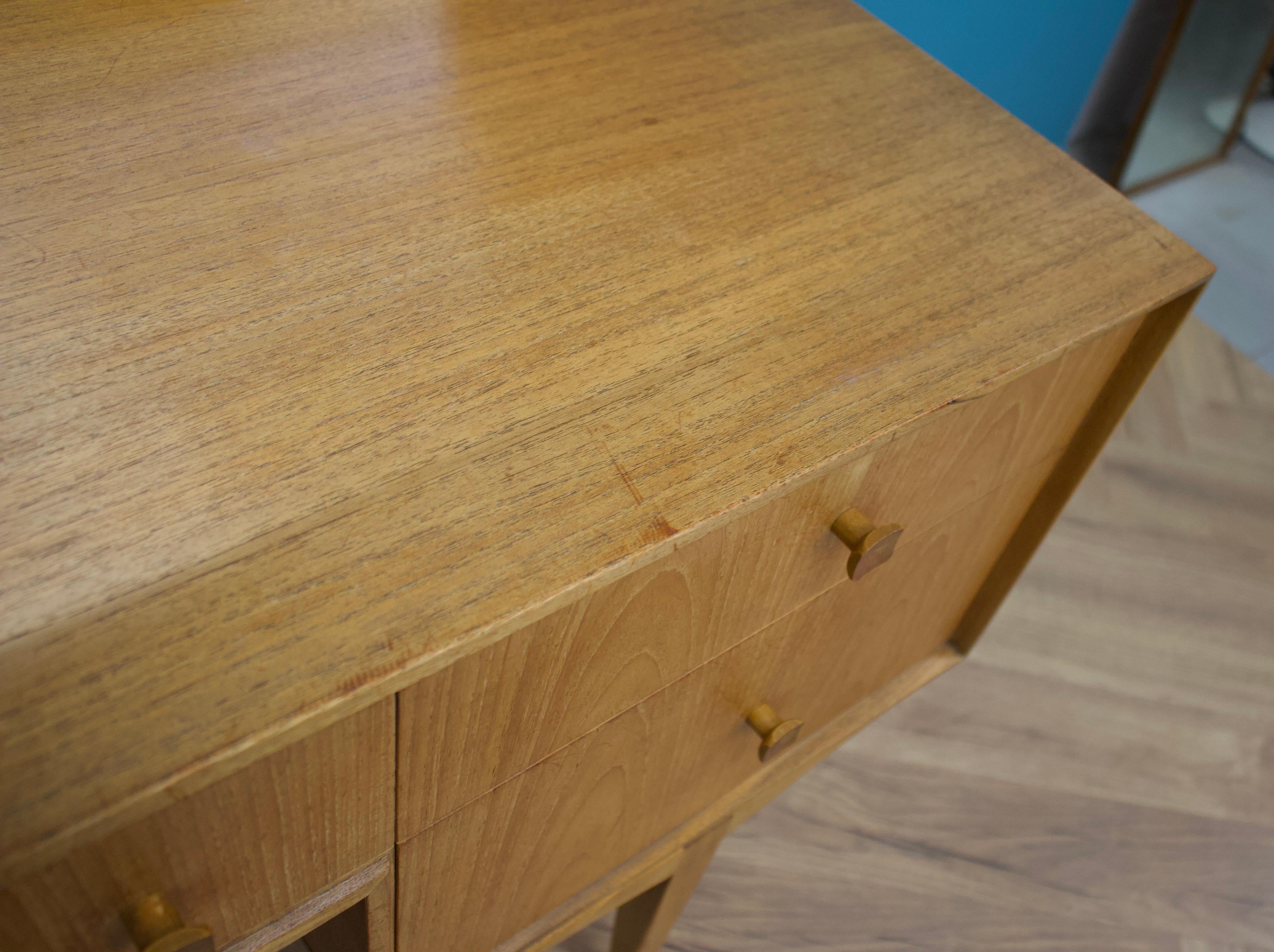 Mid-Century-Kommodentisch aus Teakholz von McIntosh, 1960er Jahre im Angebot 3
