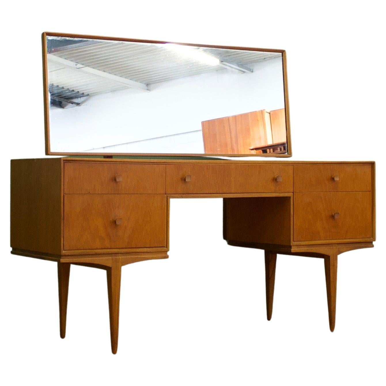 Mid-Century Teak Dressing Table from McIntosh, 1960s For Sale