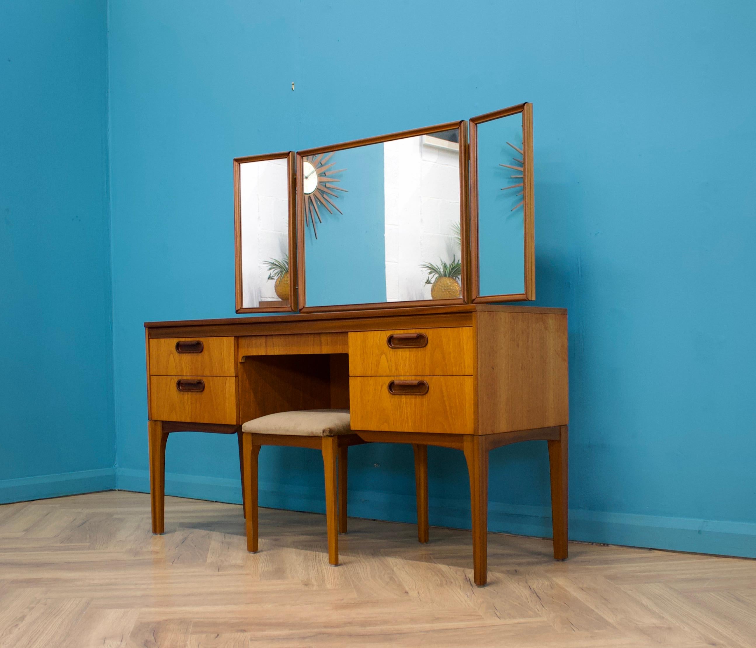 British Mid Century Teak Dressing Table from William Lawrence, 1960s