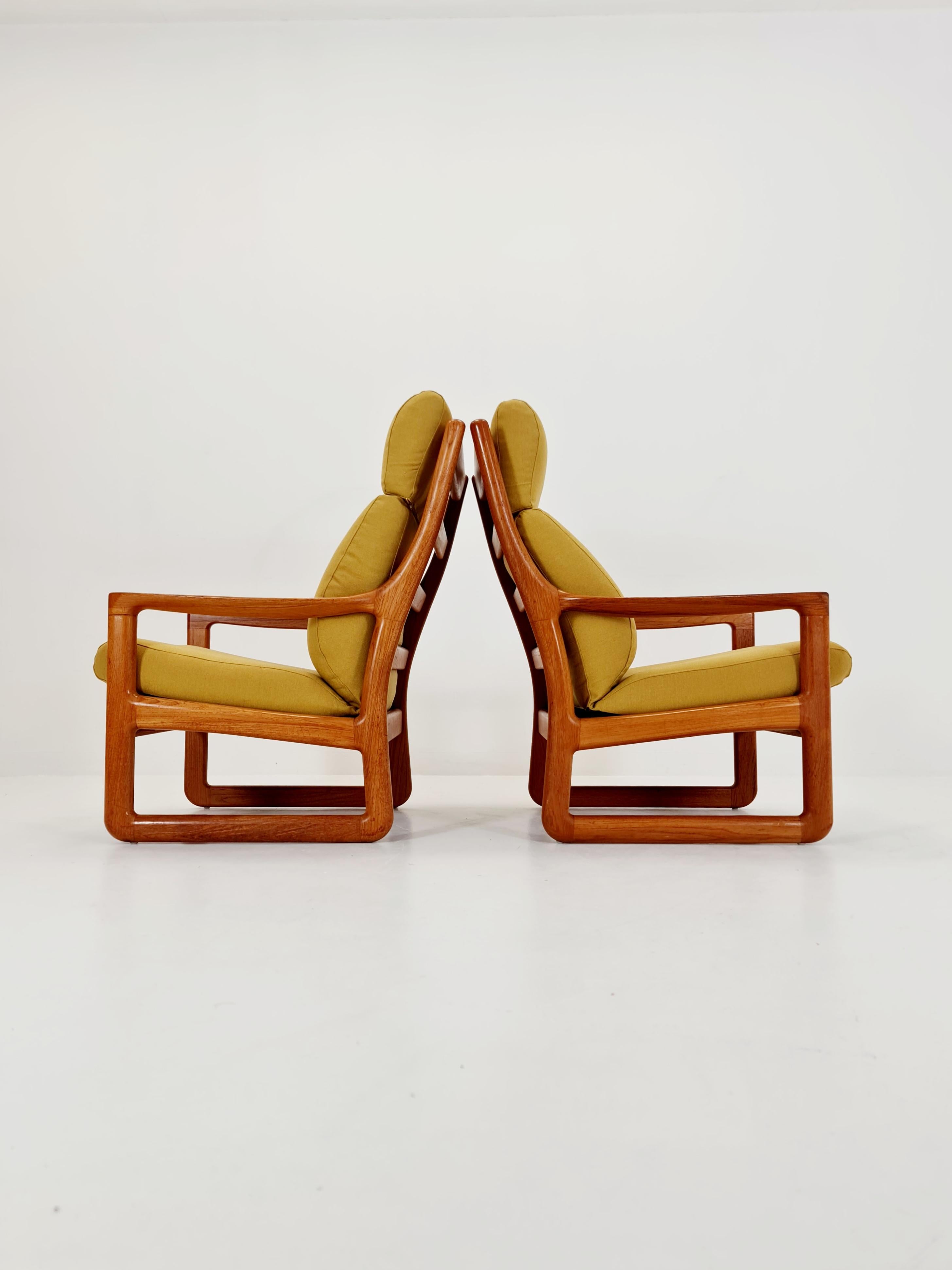 Einfache Sessel aus Teakholz aus der Mitte des Jahrhunderts von Johannes Andersen für Silkeborg  , 1960s (Moderne der Mitte des Jahrhunderts) im Angebot
