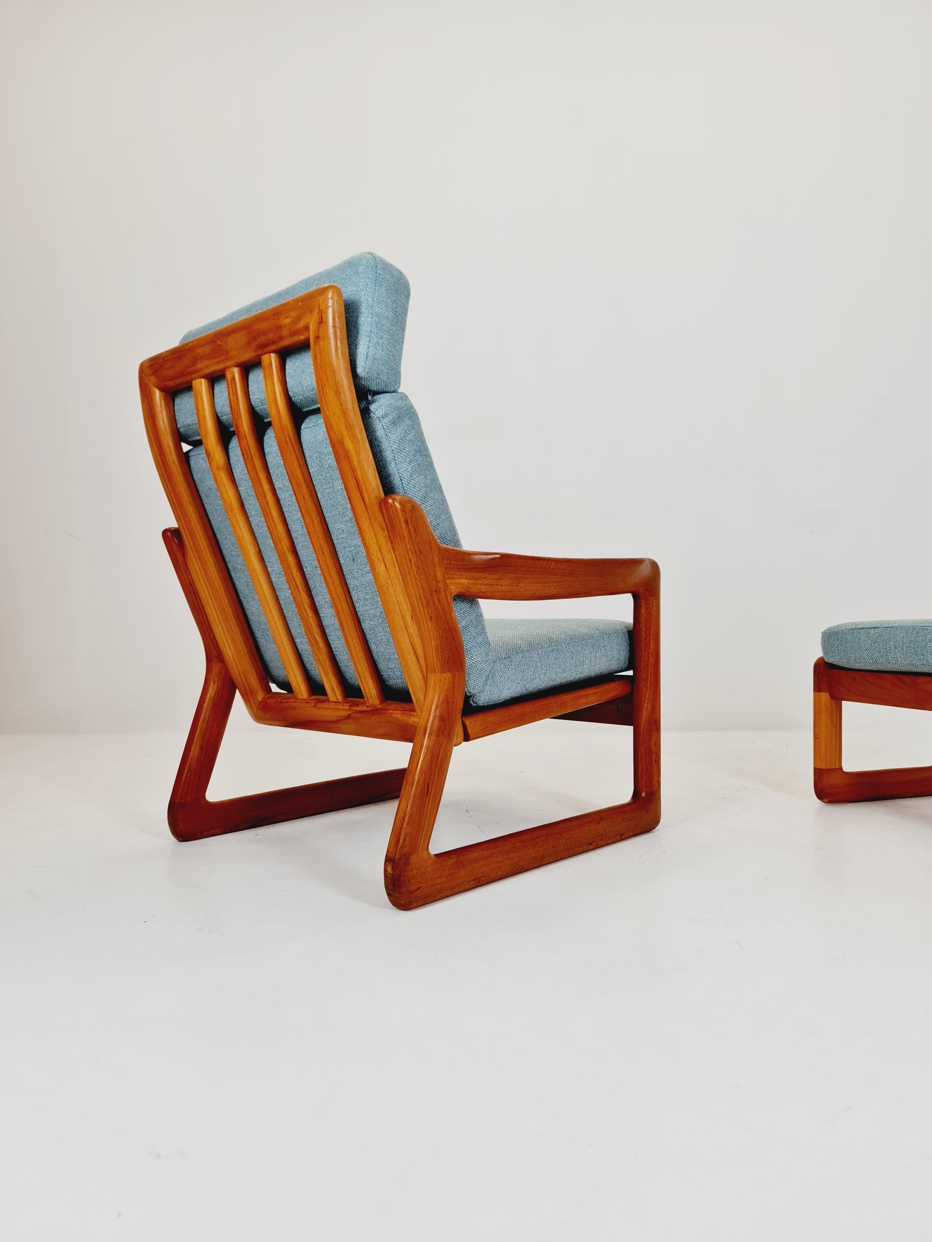 Mid century teak easy lounge chairs by Komfort Möbelfabrik  , 1960s In Good Condition For Sale In Gaggenau, DE