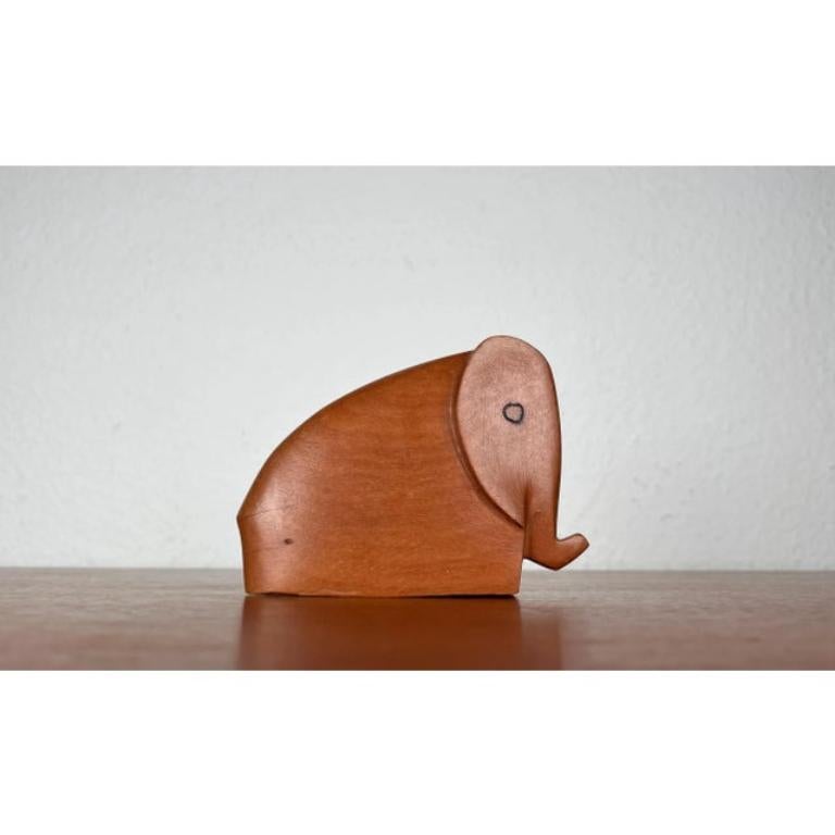 Mid-Century Teak Elephant Figurine, 1960s For Sale 5