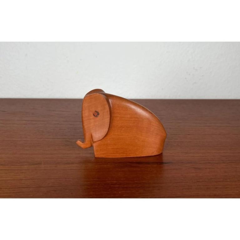 Mid-Century Teak Elephant Figurine, 1960s For Sale 2