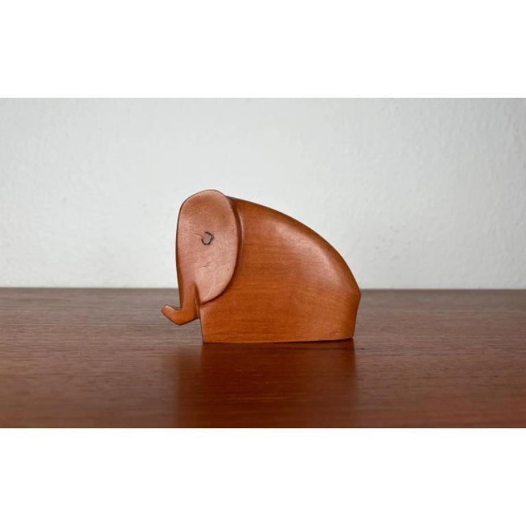 Mid-Century Teak Elephant Figurine, 1960s For Sale 3