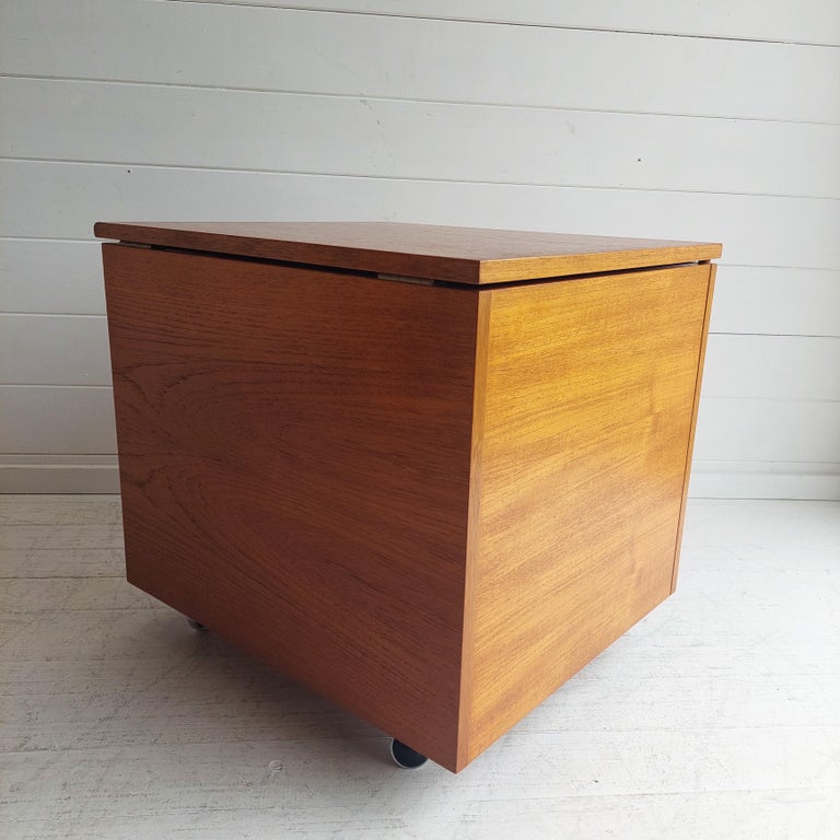 Midcentury Teak Elliots of Newbury Cabinet Side Table Nightstand Blanket Box For Sale at 1stDibs