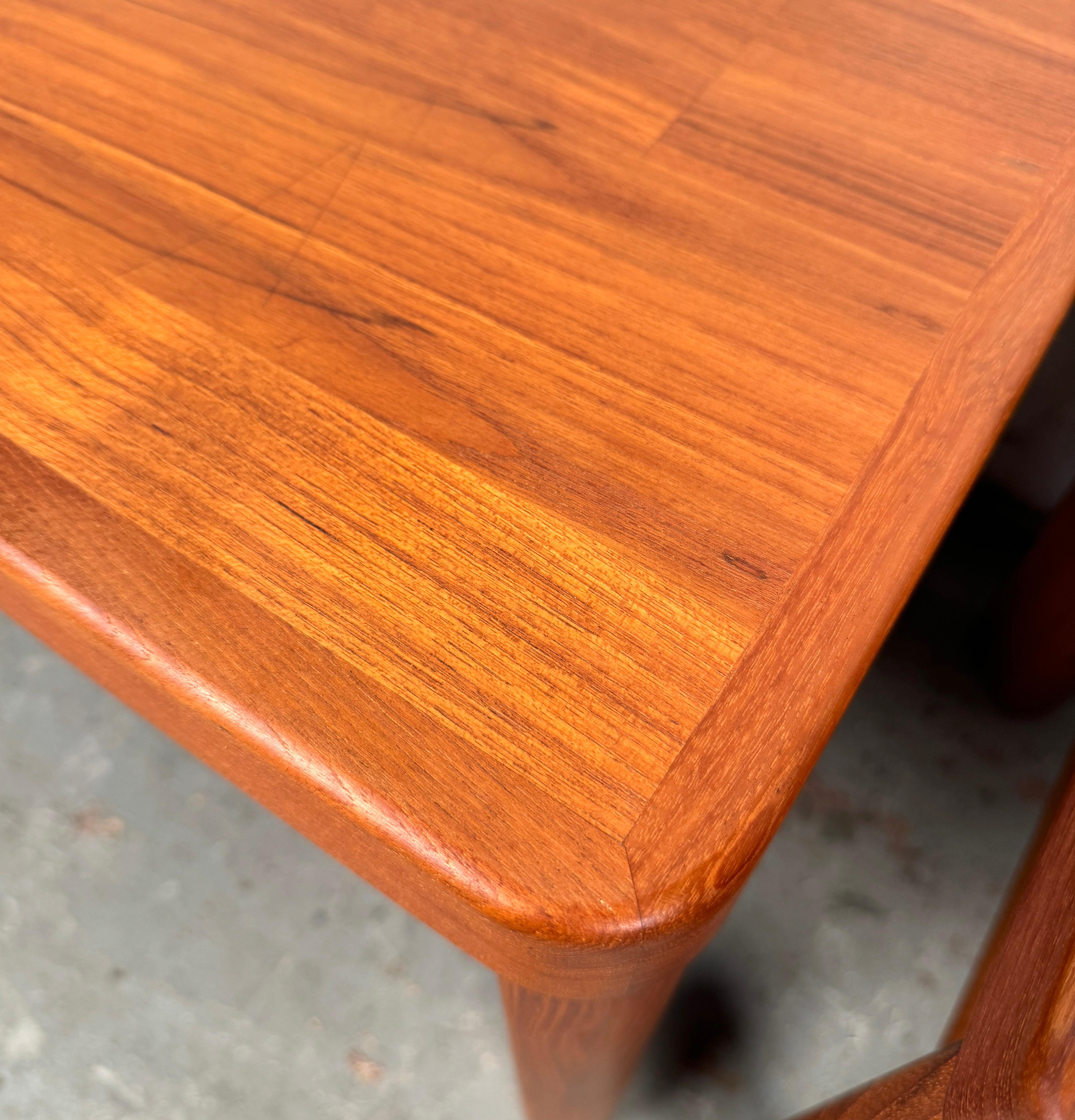 Tables d'extrémité en teck du milieu du siècle par Randers of Denmark en vente 8