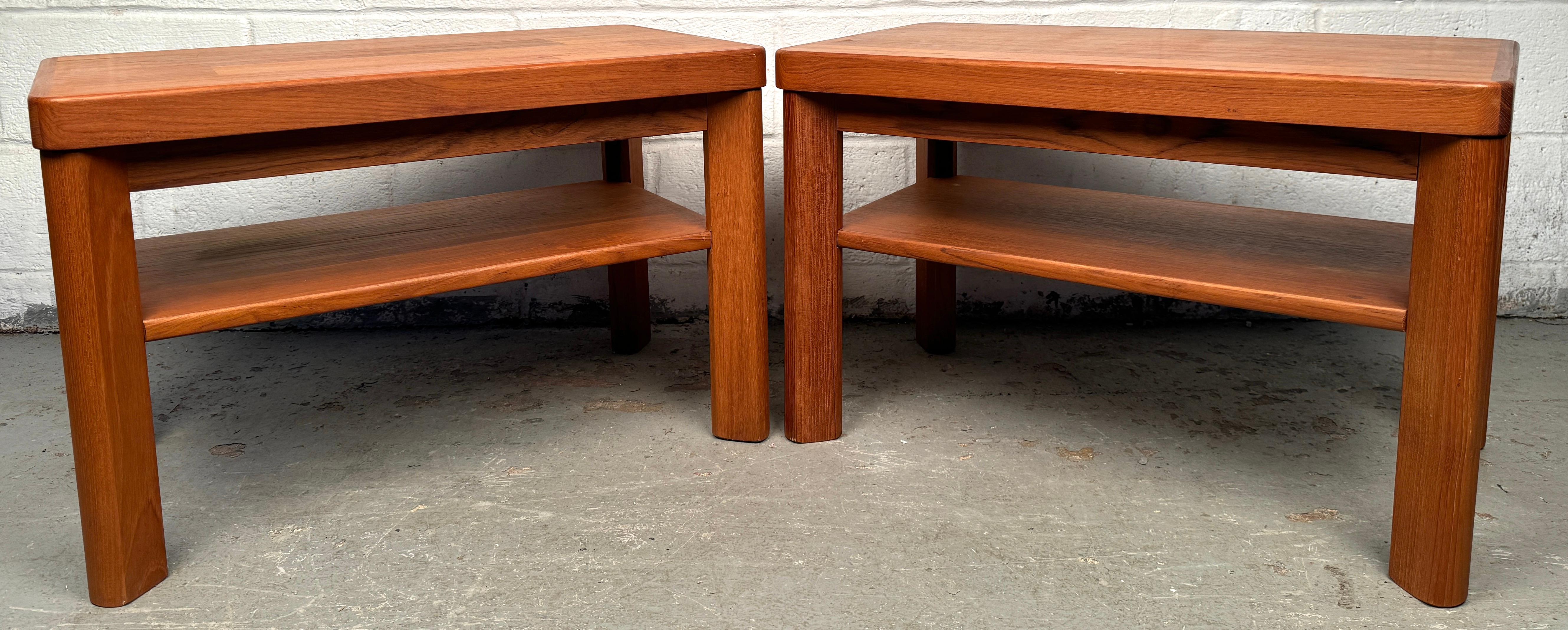 Mid-Century Modern Tables d'extrémité en teck du milieu du siècle par Randers of Denmark en vente