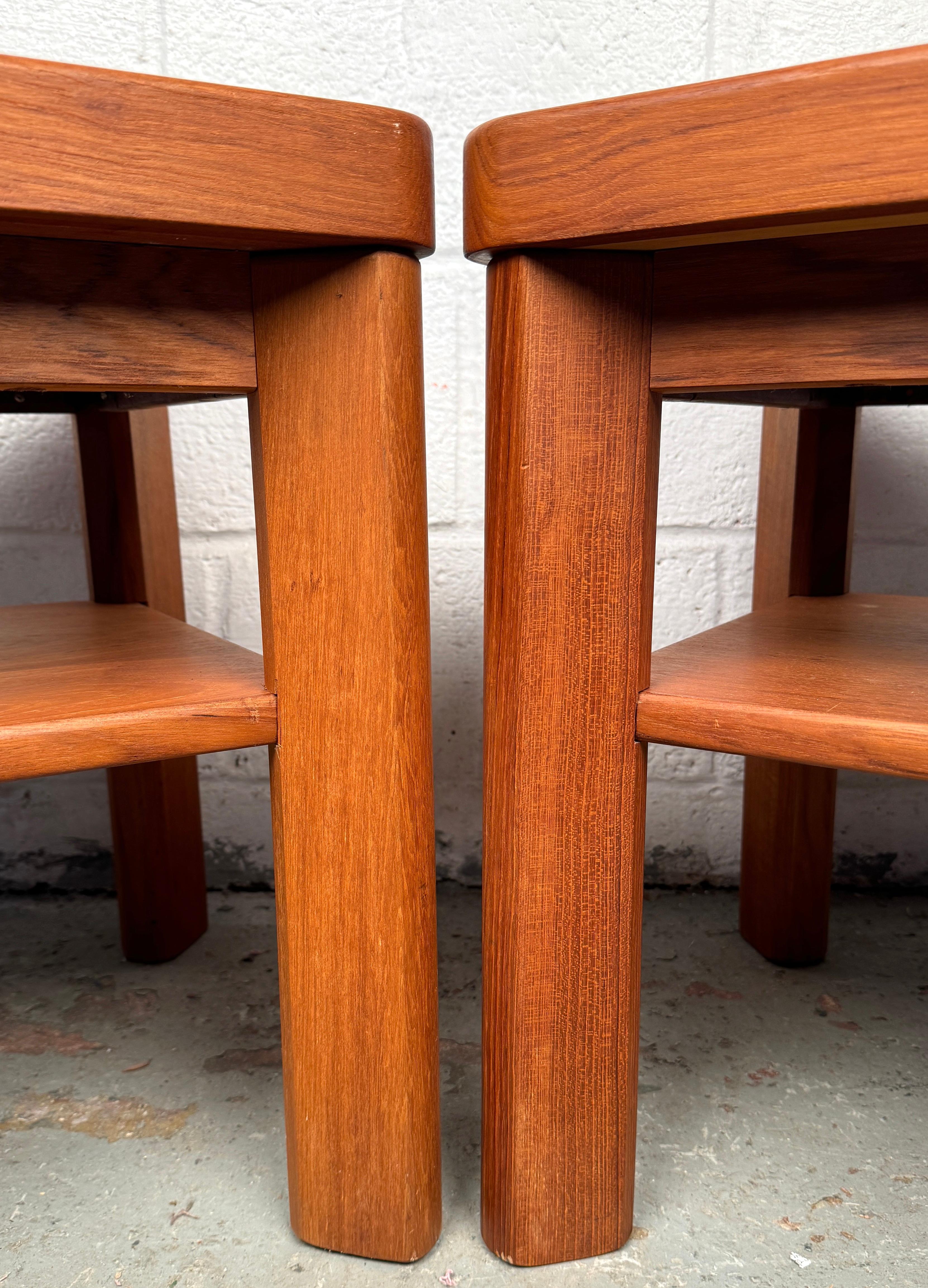 Tables d'extrémité en teck du milieu du siècle par Randers of Denmark en vente 1