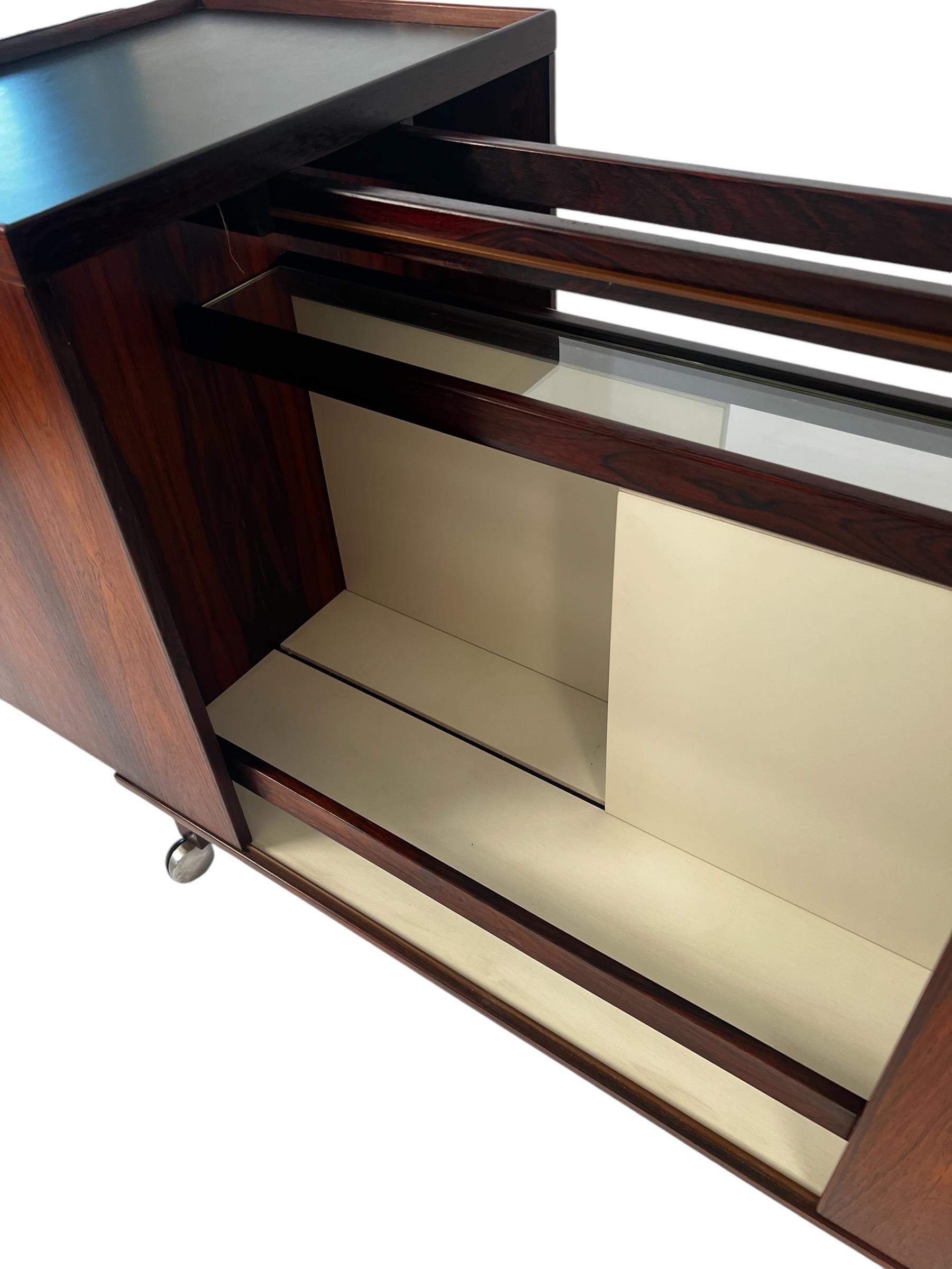 Mid Century Teak Expansion Bar Cart by Niels Erik & Glasdam Jensen In Good Condition In New York, NY