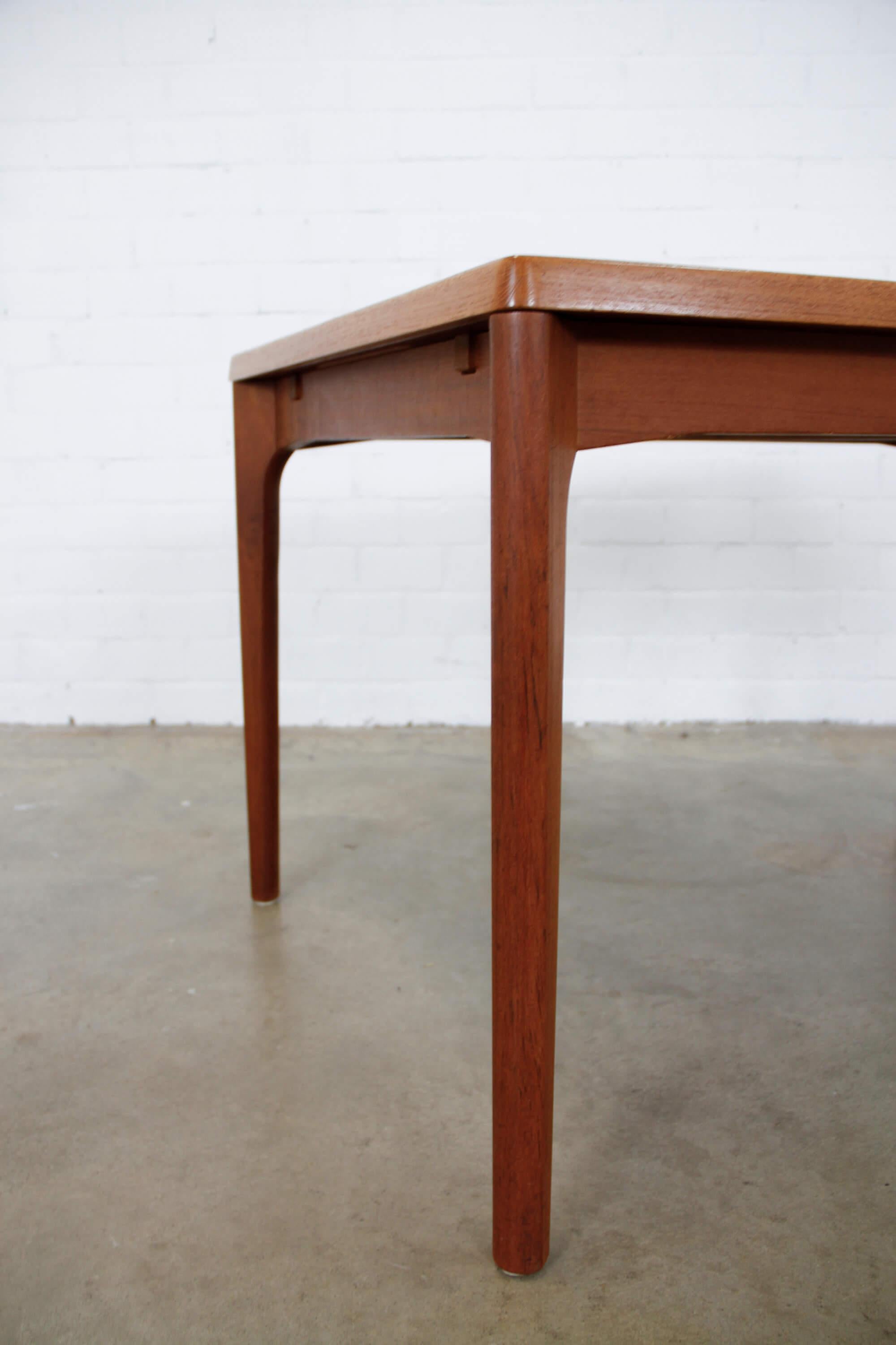 20th Century Midcentury Teak Extendable Dining Table by Henning Kjærnulf, Denmark, 1960s