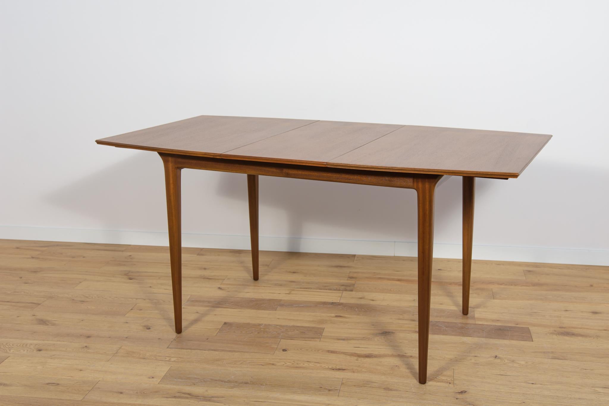 Mid-Century Teak Extendable Dining Table from McIntosh, 1960s For Sale 5