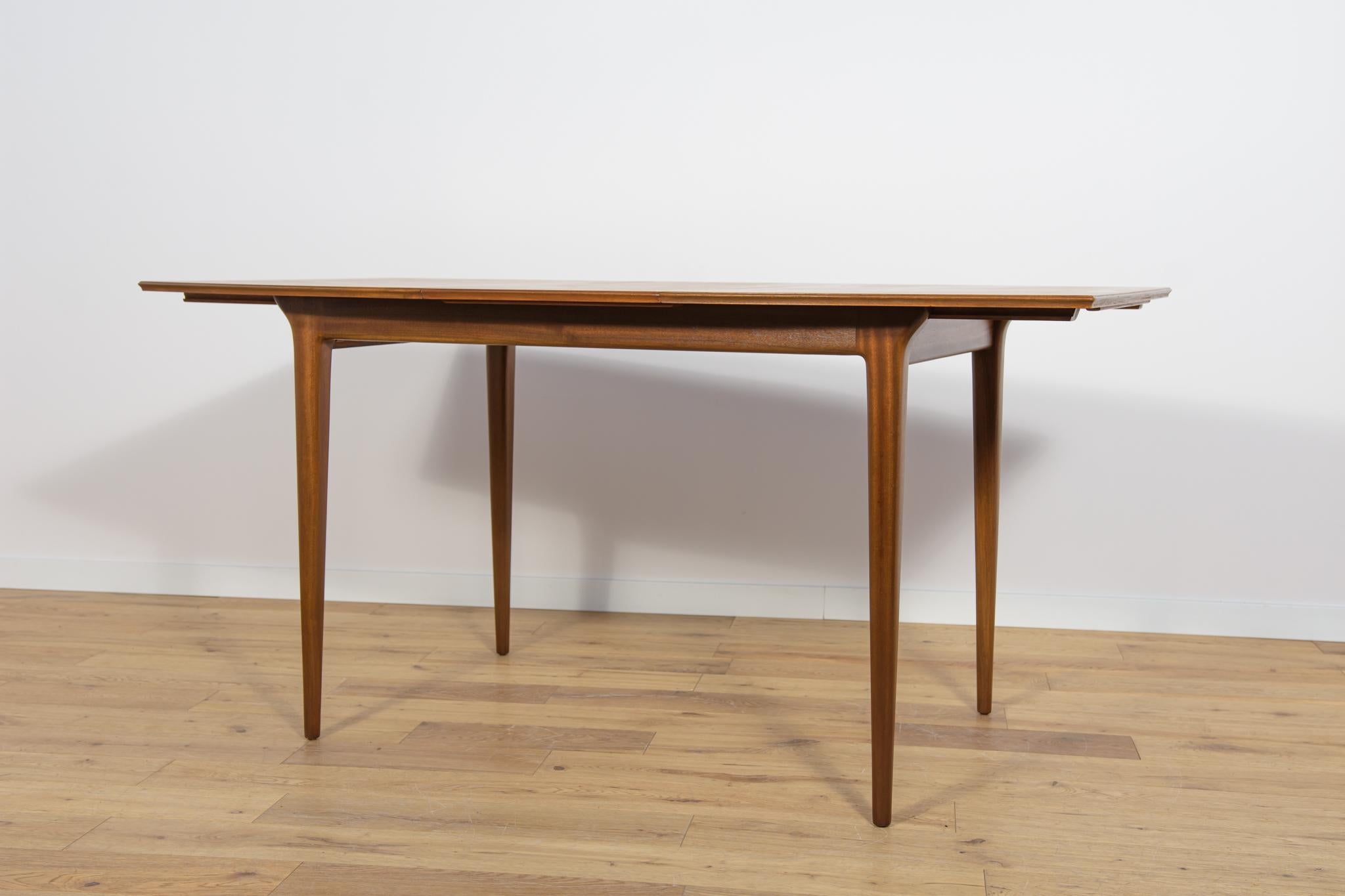 Mid-Century Teak Extendable Dining Table from McIntosh, 1960s For Sale 6