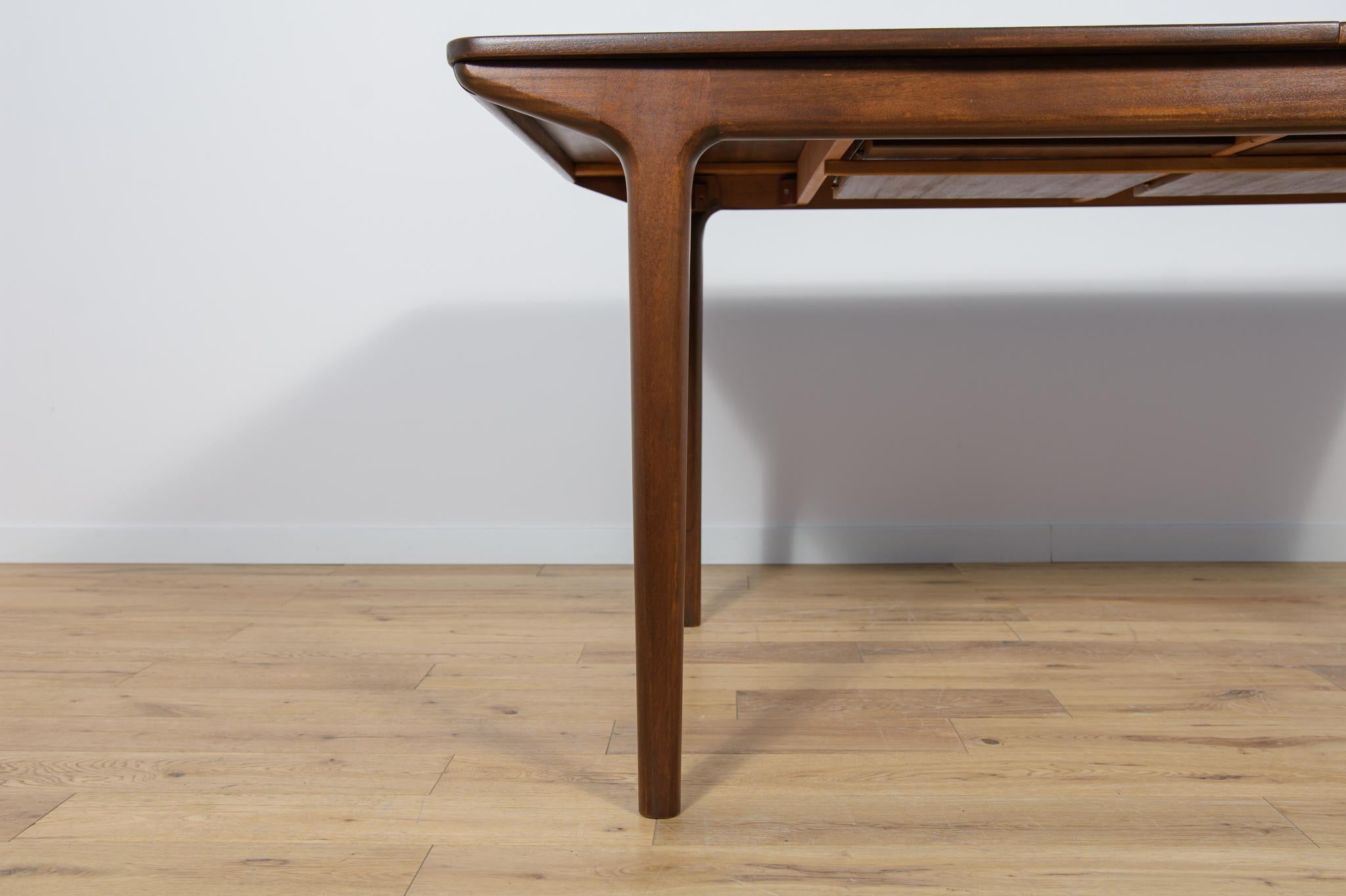 Mid-Century Teak Extendable Dining Table from McIntosh, 1960s 7