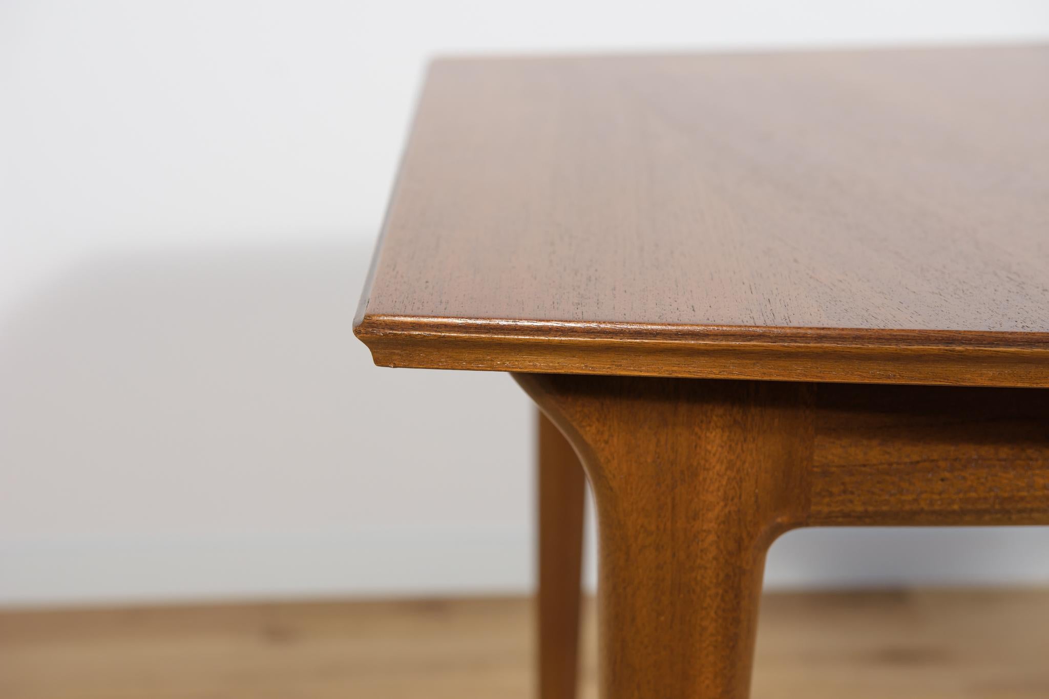 Mid-Century Teak Extendable Dining Table from McIntosh, 1960s For Sale 9
