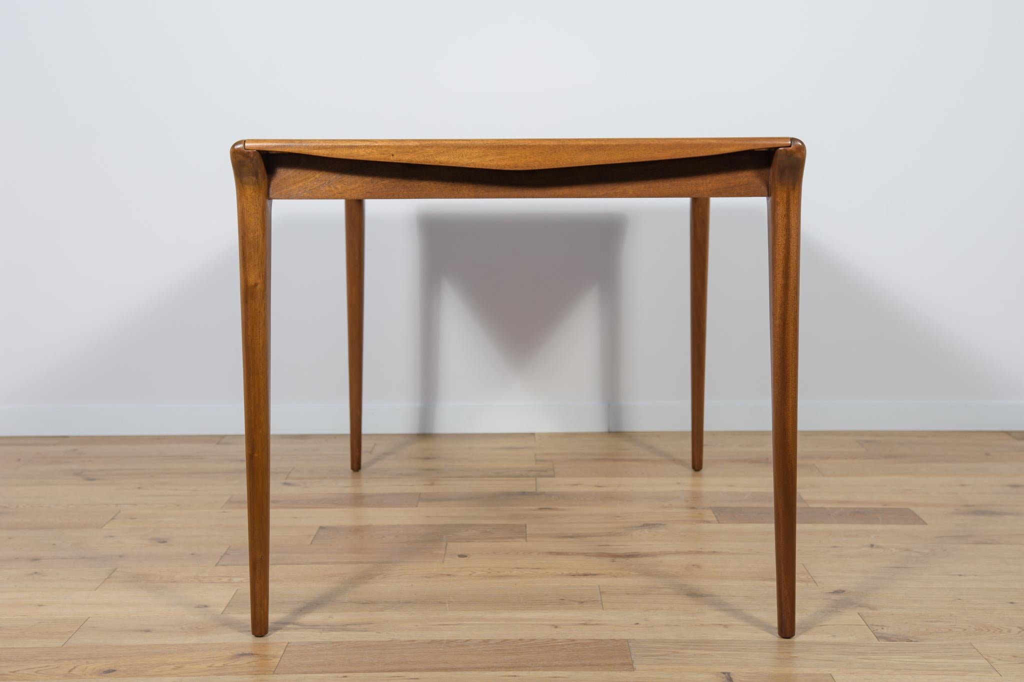 Mid-20th Century Mid-Century Teak Extendable Dining Table from McIntosh, 1960s For Sale