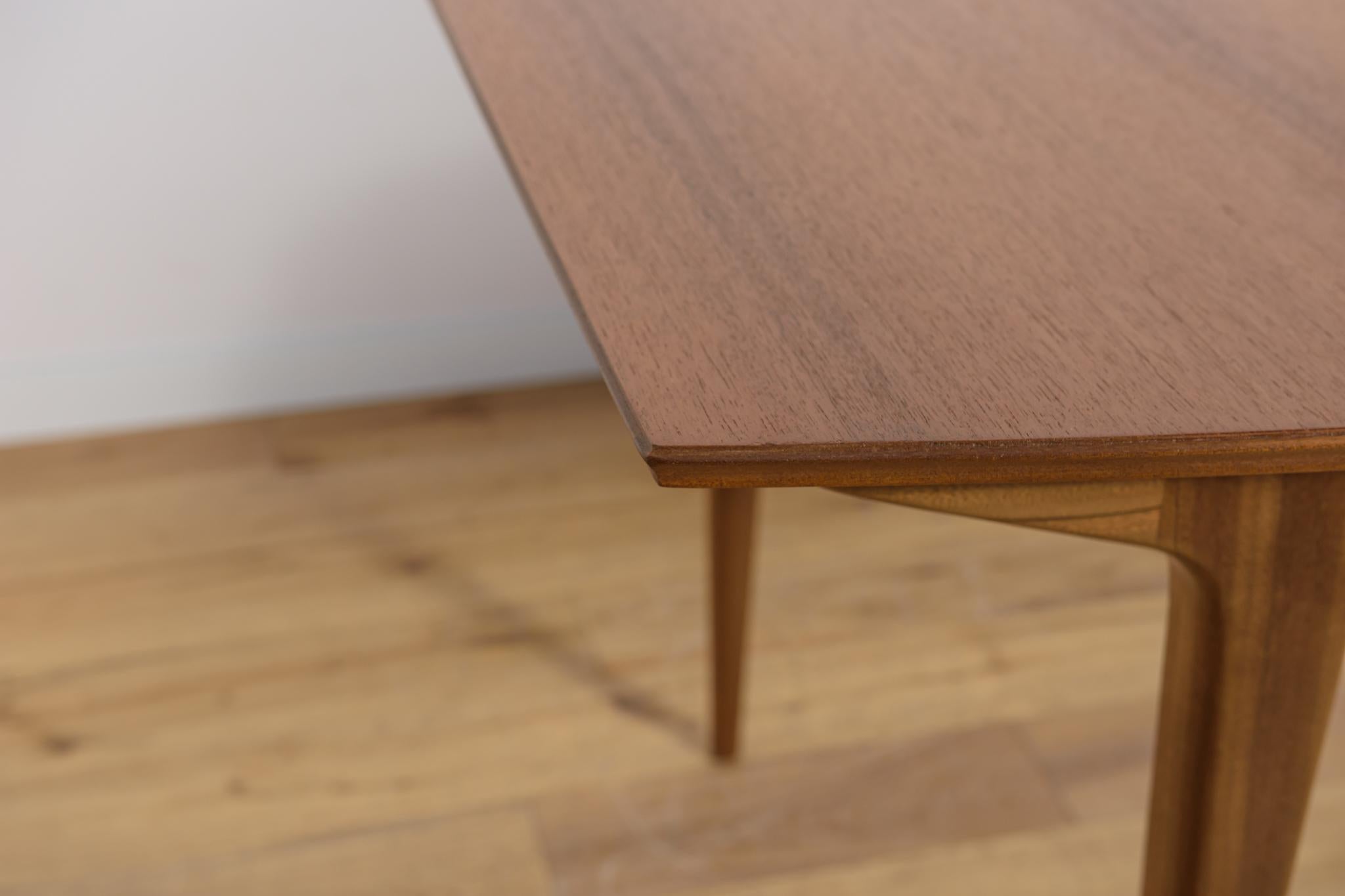Mid-Century Teak Extendable Dining Table from McIntosh, United Knigdom, 1960s For Sale 8