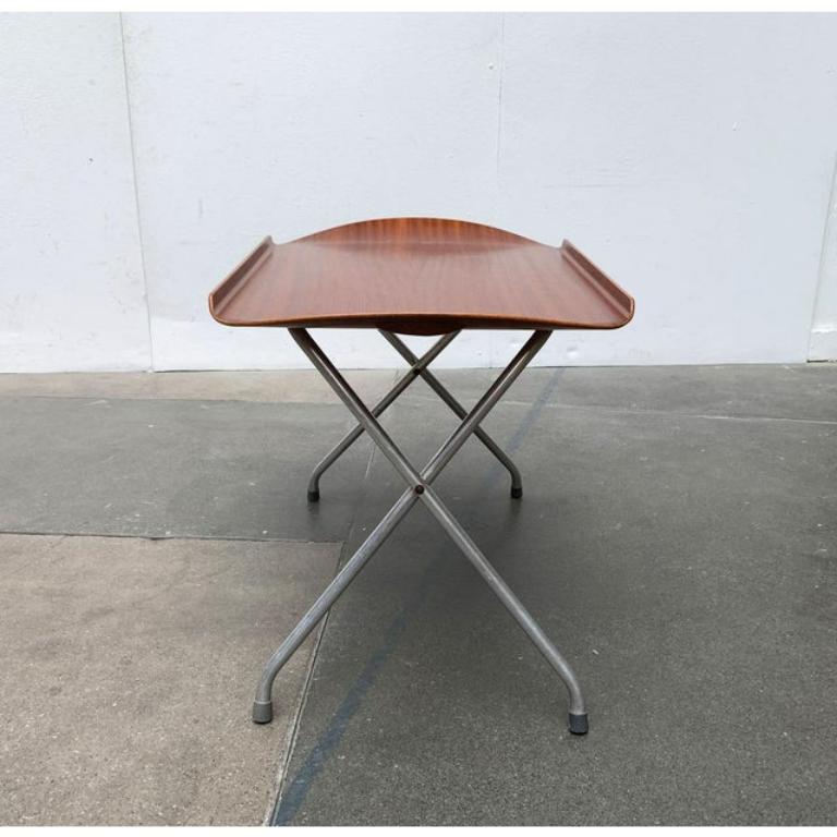 Mid-Century Teak Folding Tray Table From f.m. Produkt, 1960s In Excellent Condition For Sale In Hamburg, DE