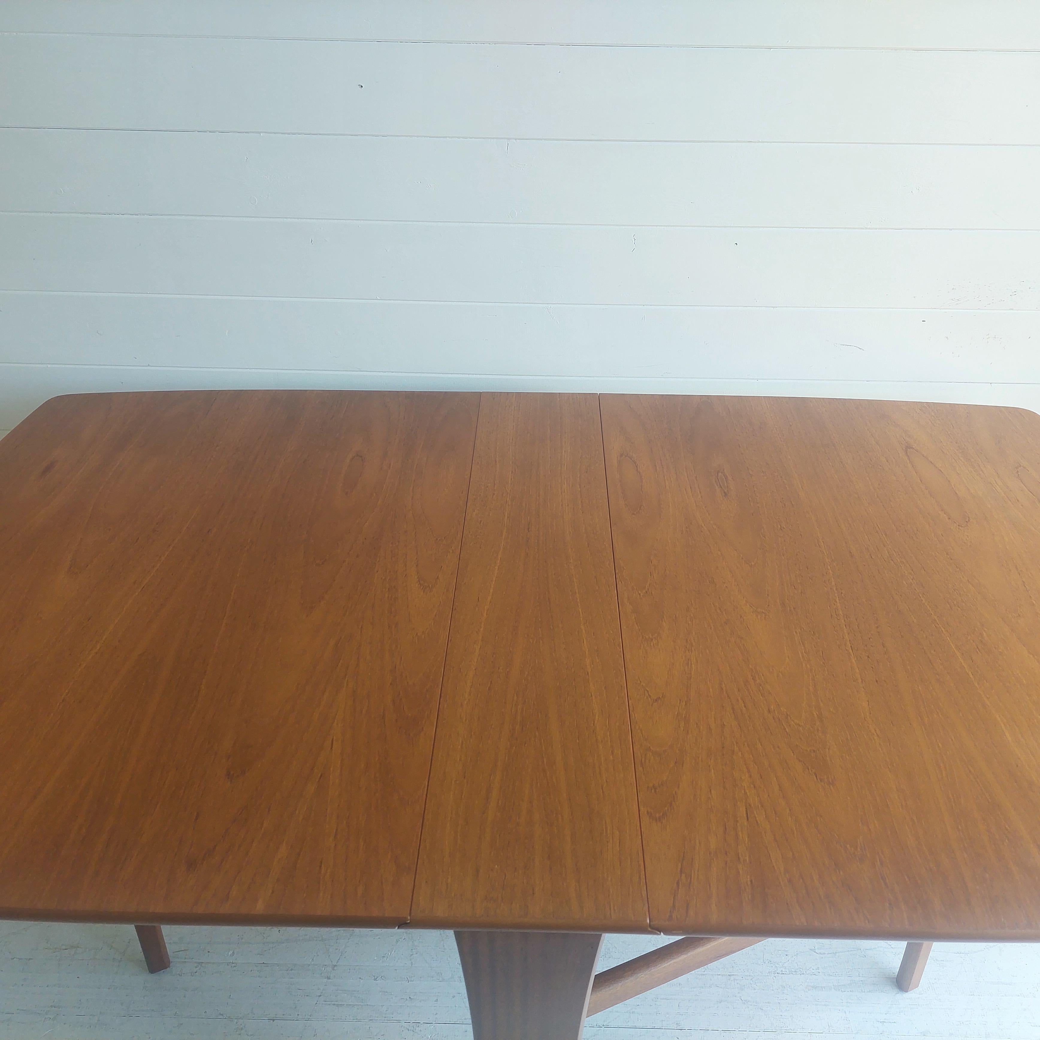 Midcentury Teak Gateleg Drop Leaf Dining Table by Legate, Gplan Style, 60s 1