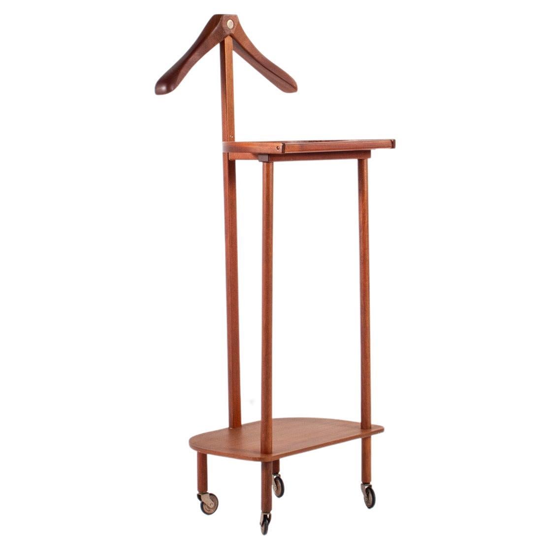 Mid-Century Teak Gentleman’s Valet Stand on Wheels, 1960s im Angebot