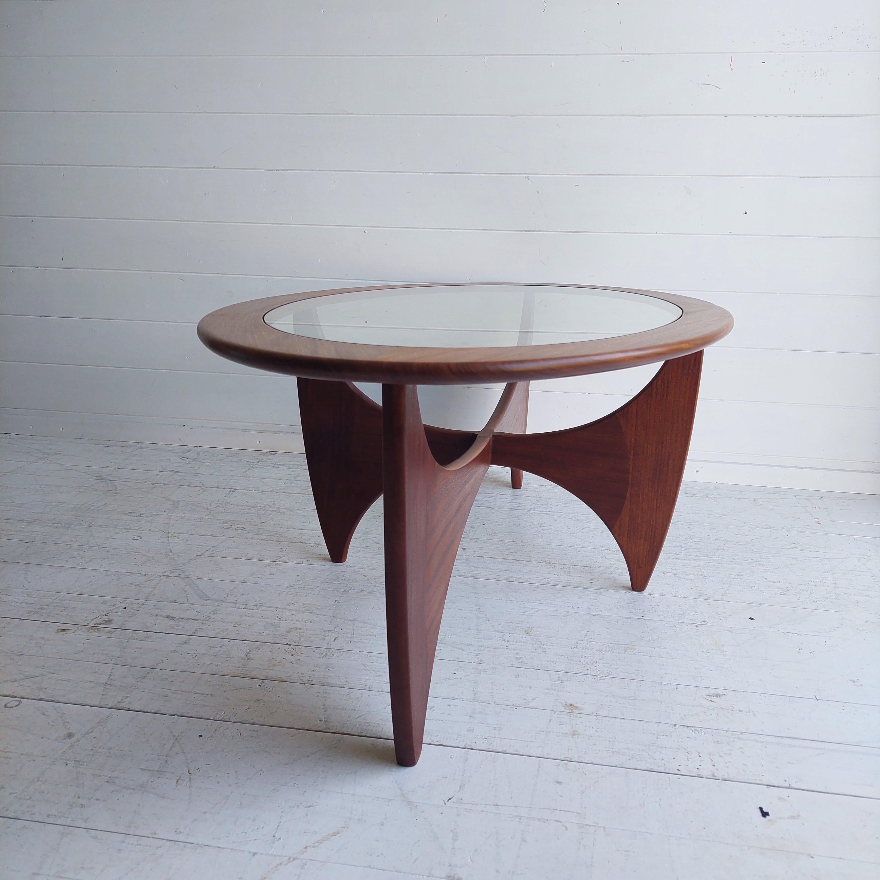 Mid Century Teak Glass Oval ‘Fresco Astro’ Coffee Table for G Plan 1960s 10