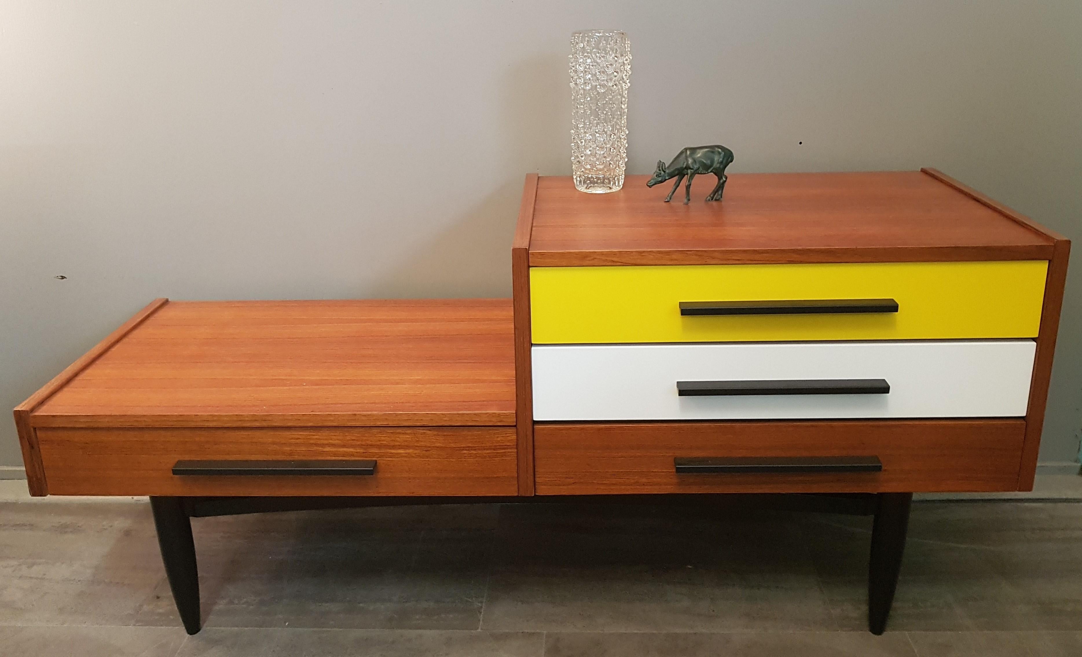 Mid-Century Teak Hallway Chest of Drawers Sideboard, Denmark 1960's 11