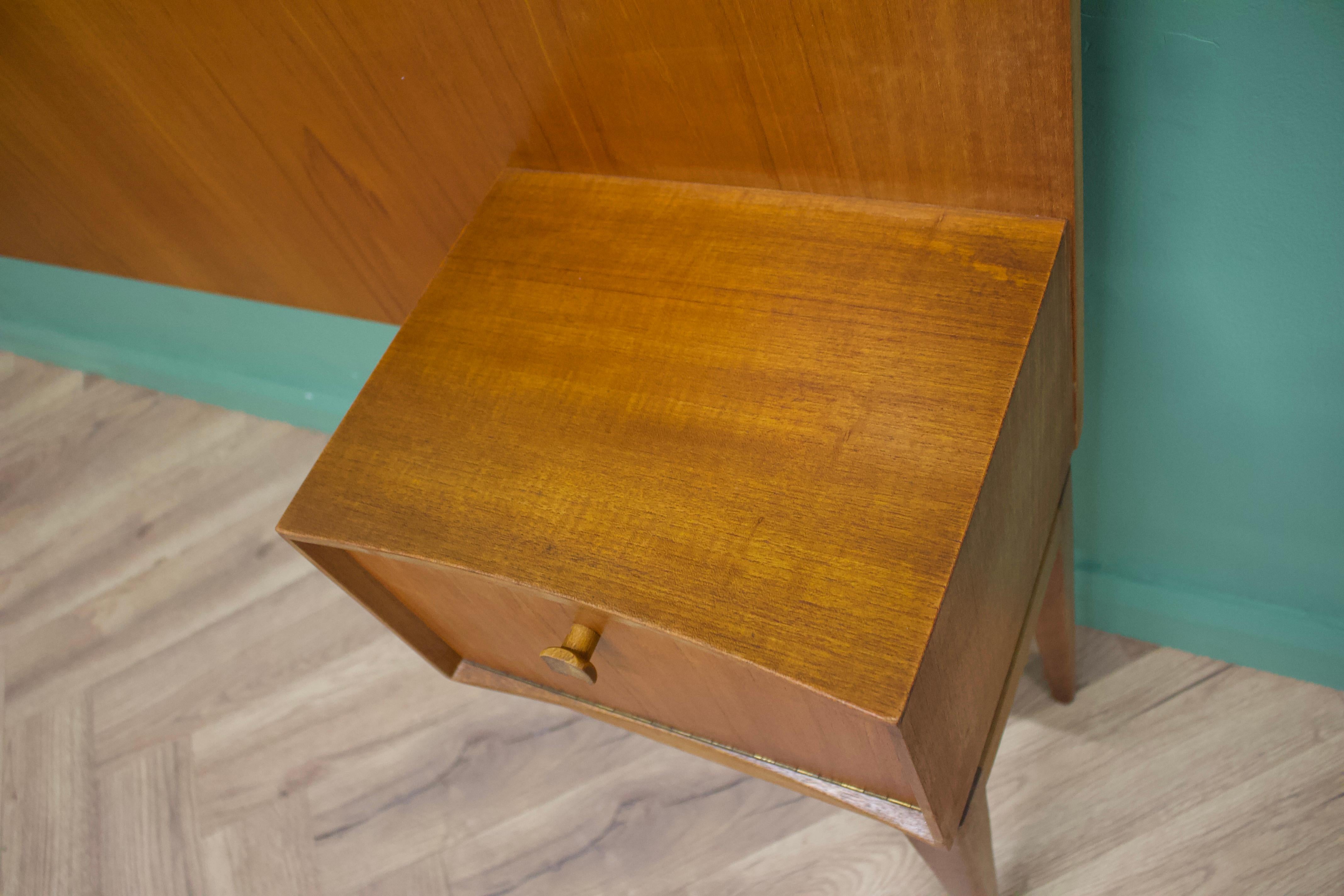 Mid-Century Teak Headboard & Bedside Tables from McIntosh, 1960s In Good Condition In South Shields, GB