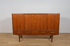 Buffet haut en teck du milieu du siècle, Danemark, années 1960