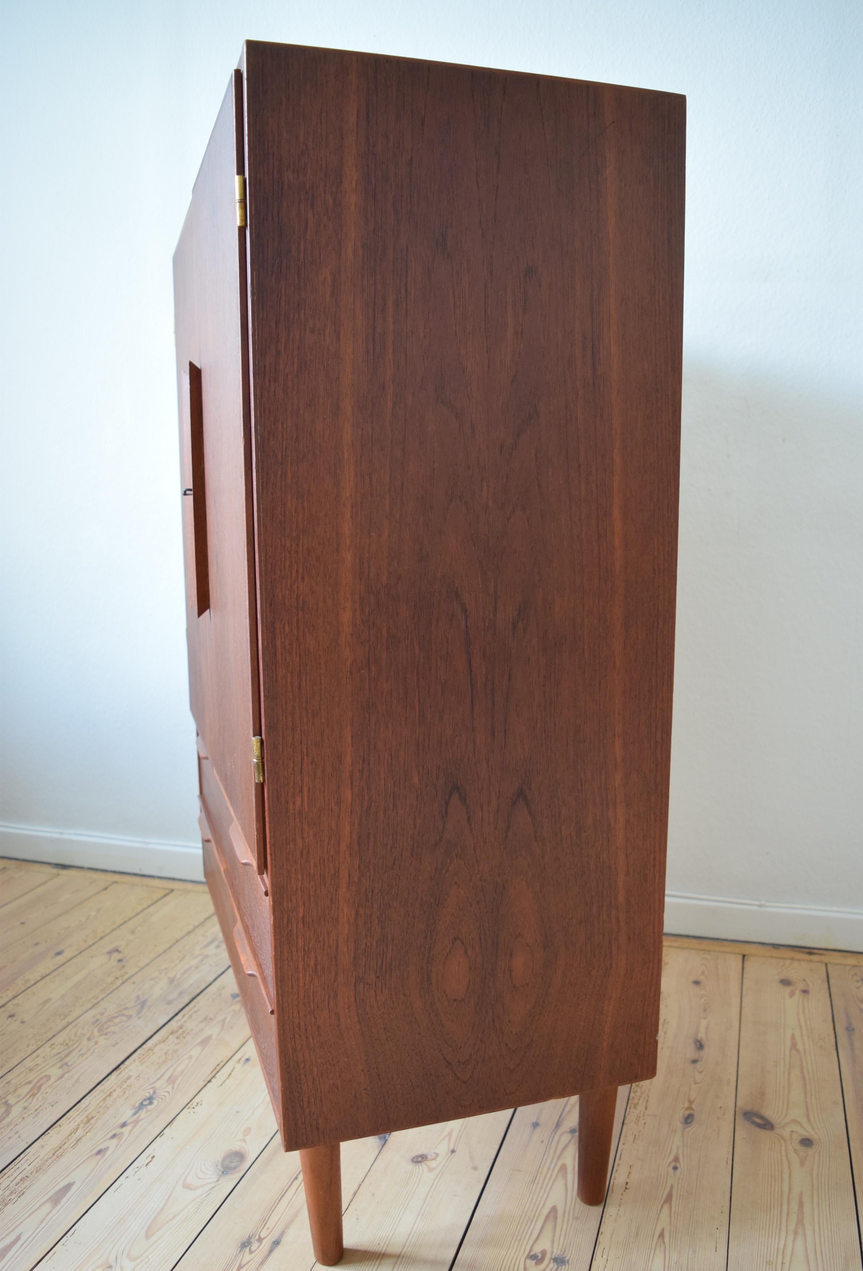 Midcentury Teak High Sideboard, Denmark, 1960s In Good Condition In Nyborg, DK