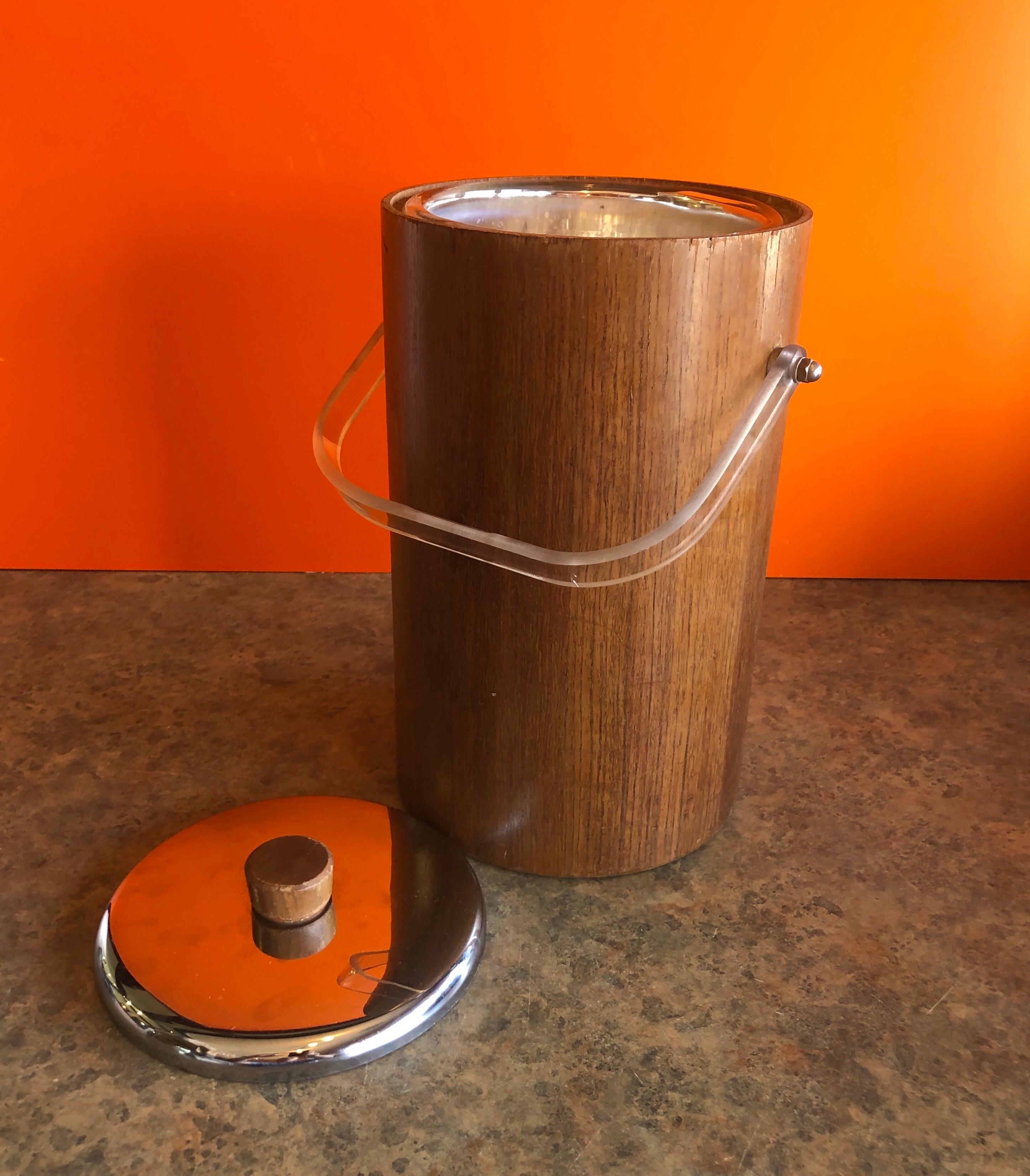 Mid-Century Modern Midcentury Teak Ice Bucket with Thermos Glass Liner For Sale