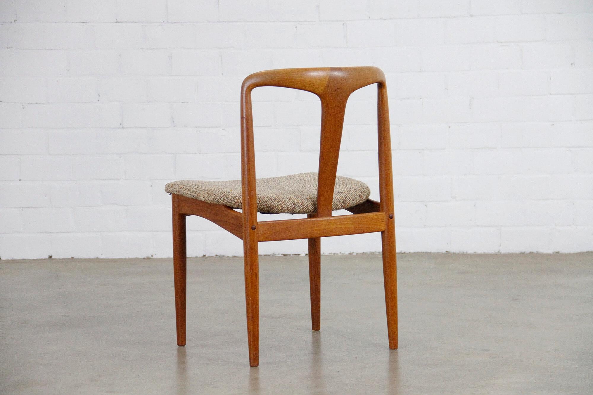 Scandinavian Modern Midcentury Teak Juliane Dining Chairs by Johannes Andersen, 1960s, Set of