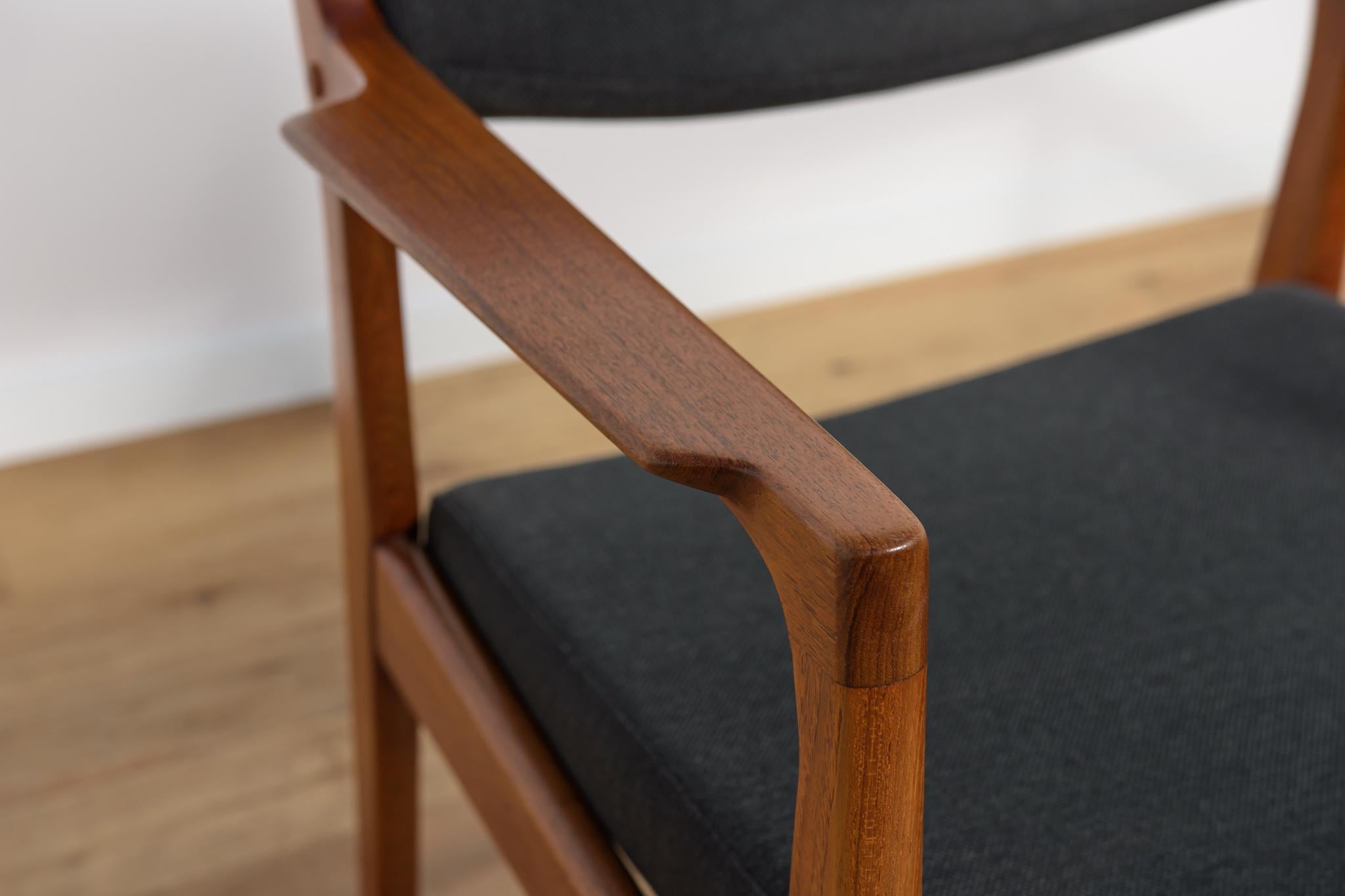 Poltrona di metà secolo in teak e pelle di Erik Buck per Ørum Møbelfabrik, Danimarca in vendita 3