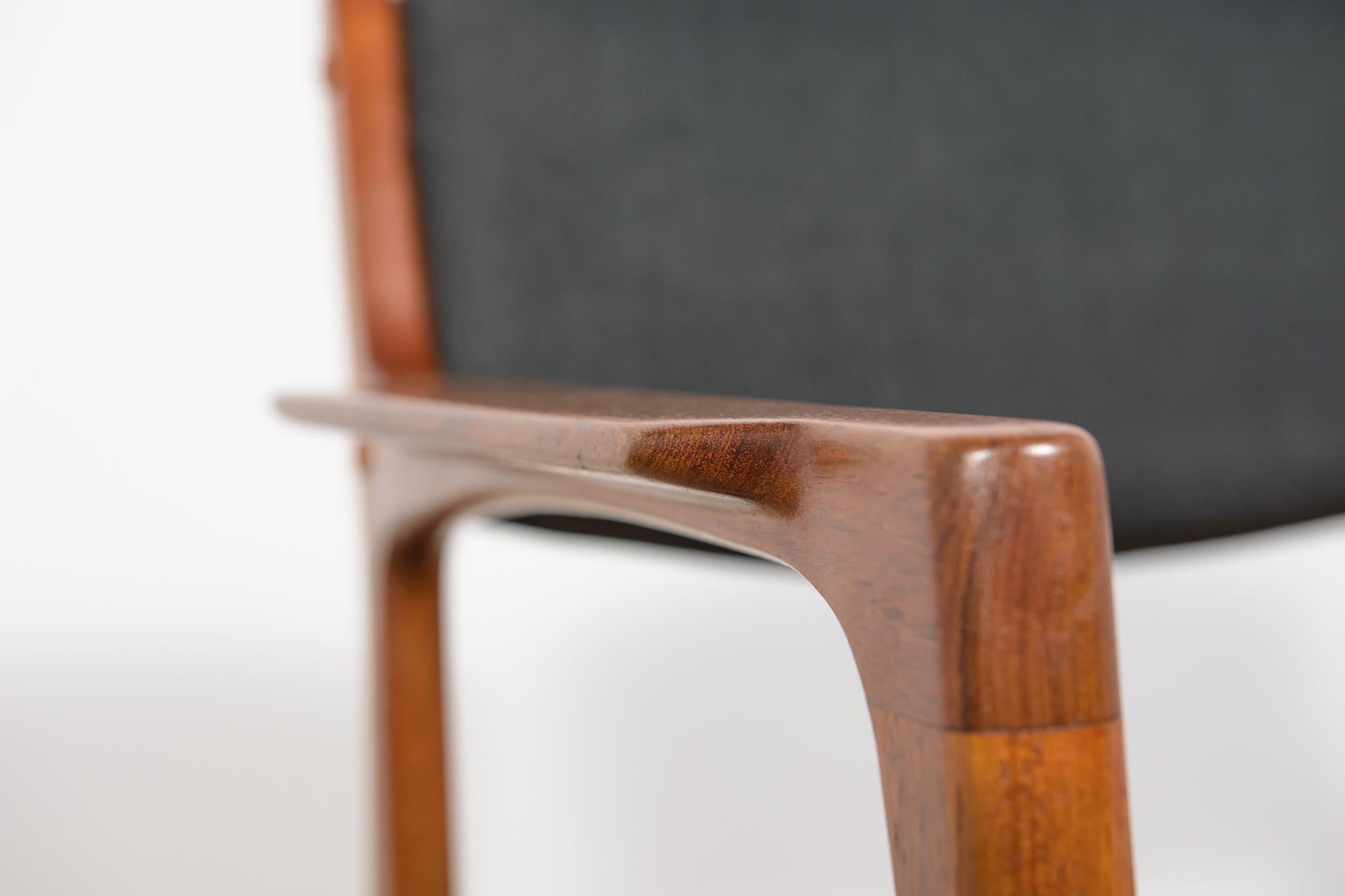 Poltrona di metà secolo in teak e pelle di Erik Buck per Ørum Møbelfabrik, Danimarca in vendita 6
