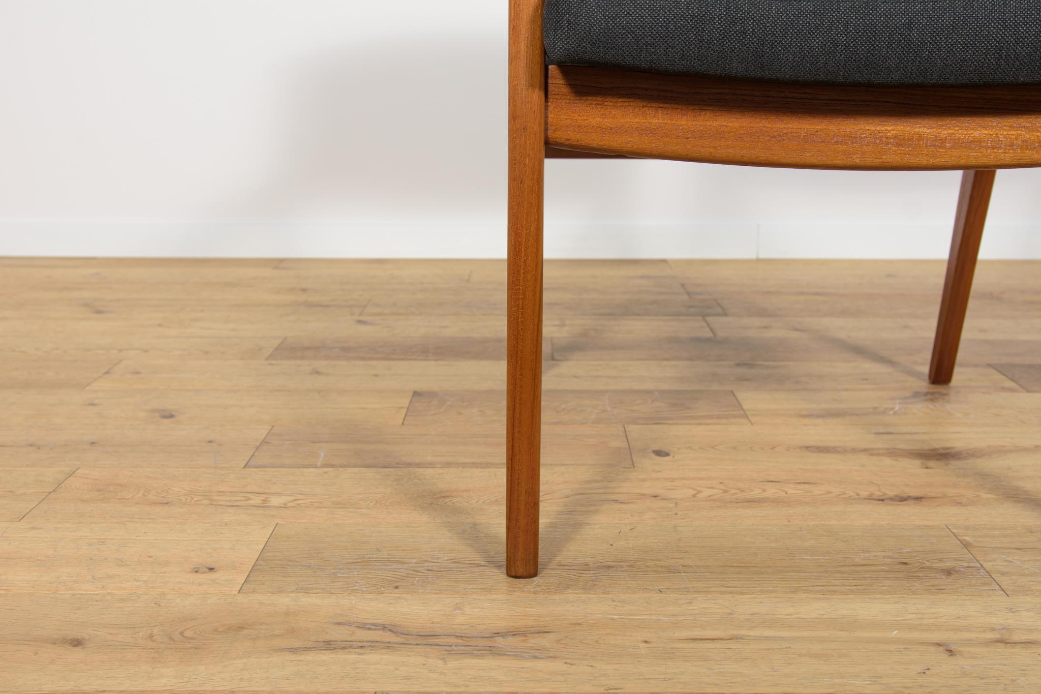 Poltrona di metà secolo in teak e pelle di Erik Buck per Ørum Møbelfabrik, Danimarca in vendita 8