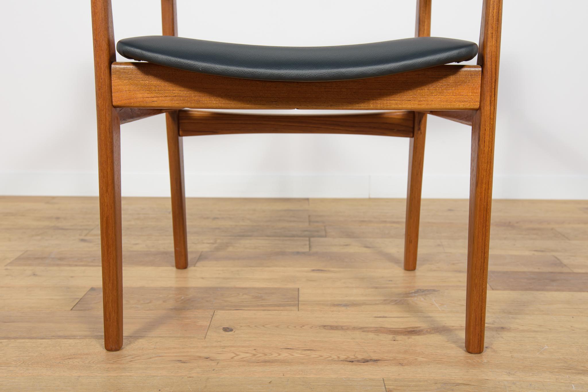 Poltrona di metà secolo in teak e pelle, Danimarca, anni '60 in vendita 4