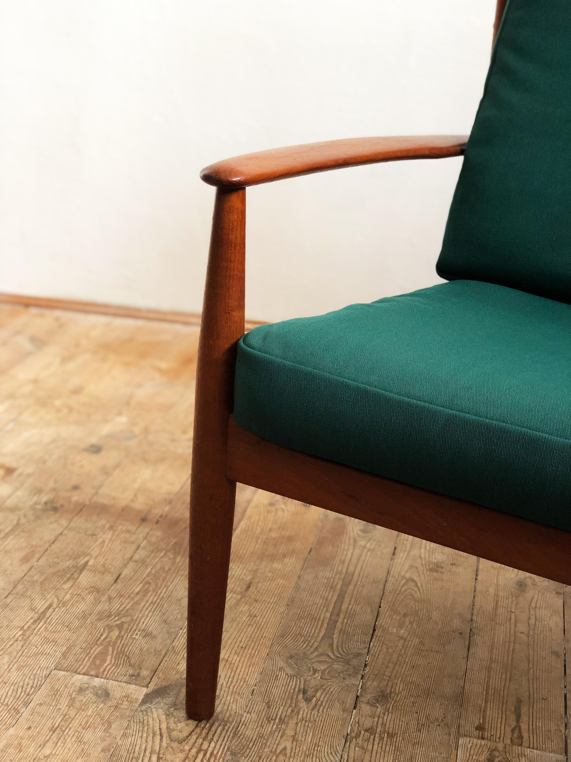 Mid Century Teak Lounge Chair by Grete Jalk for France and Son 2