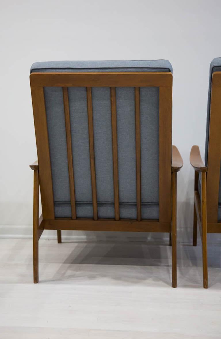 Pair of Midcentury Teak Lounge Chairs in Blue Knoll Fabric 5