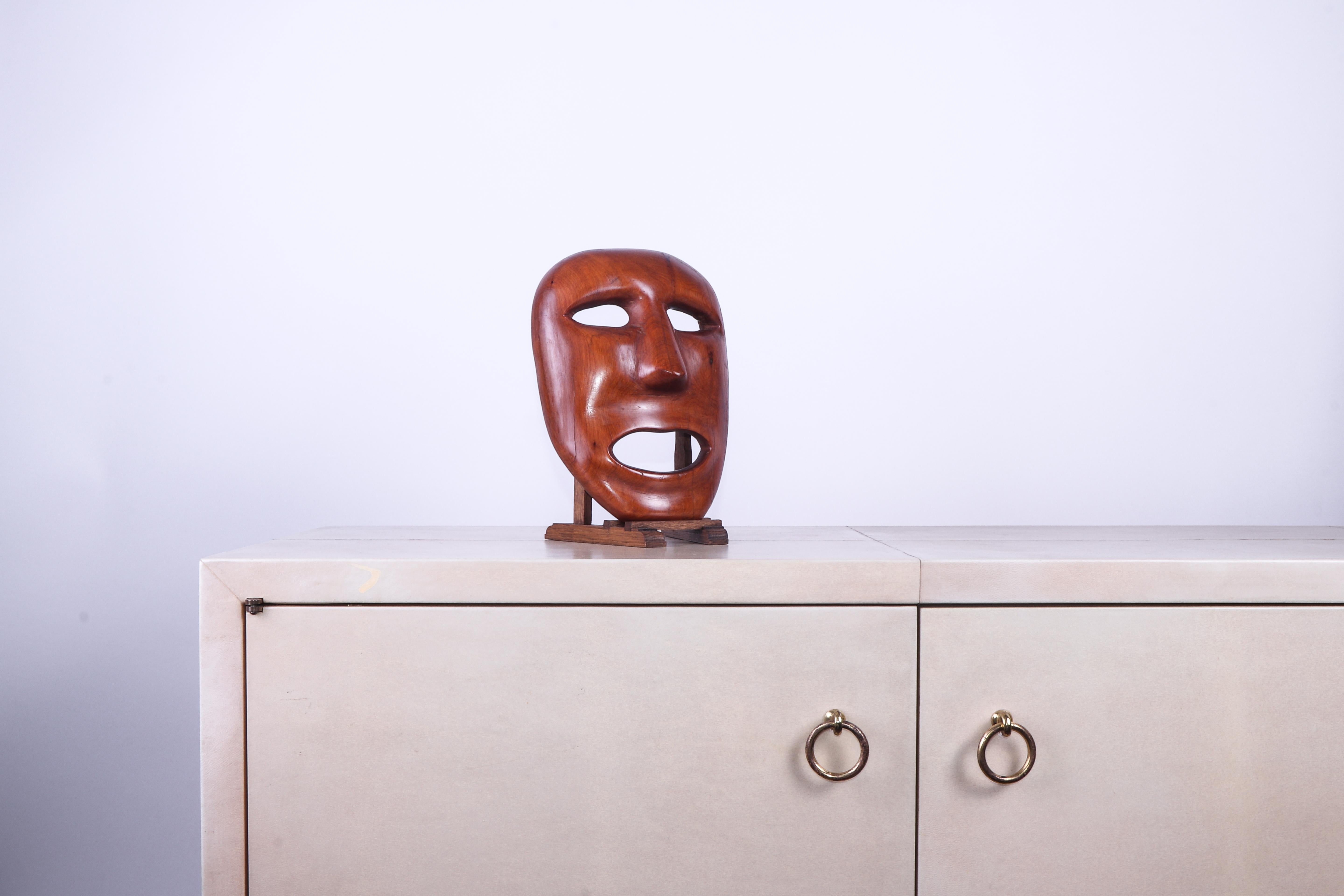 Rara maschera in teak, metà del secolo scorso. 