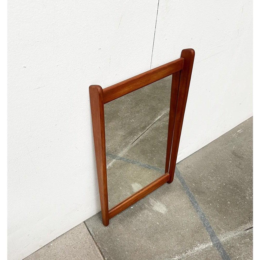 Specchio in teak di metà secolo, anni '60 in vendita 1